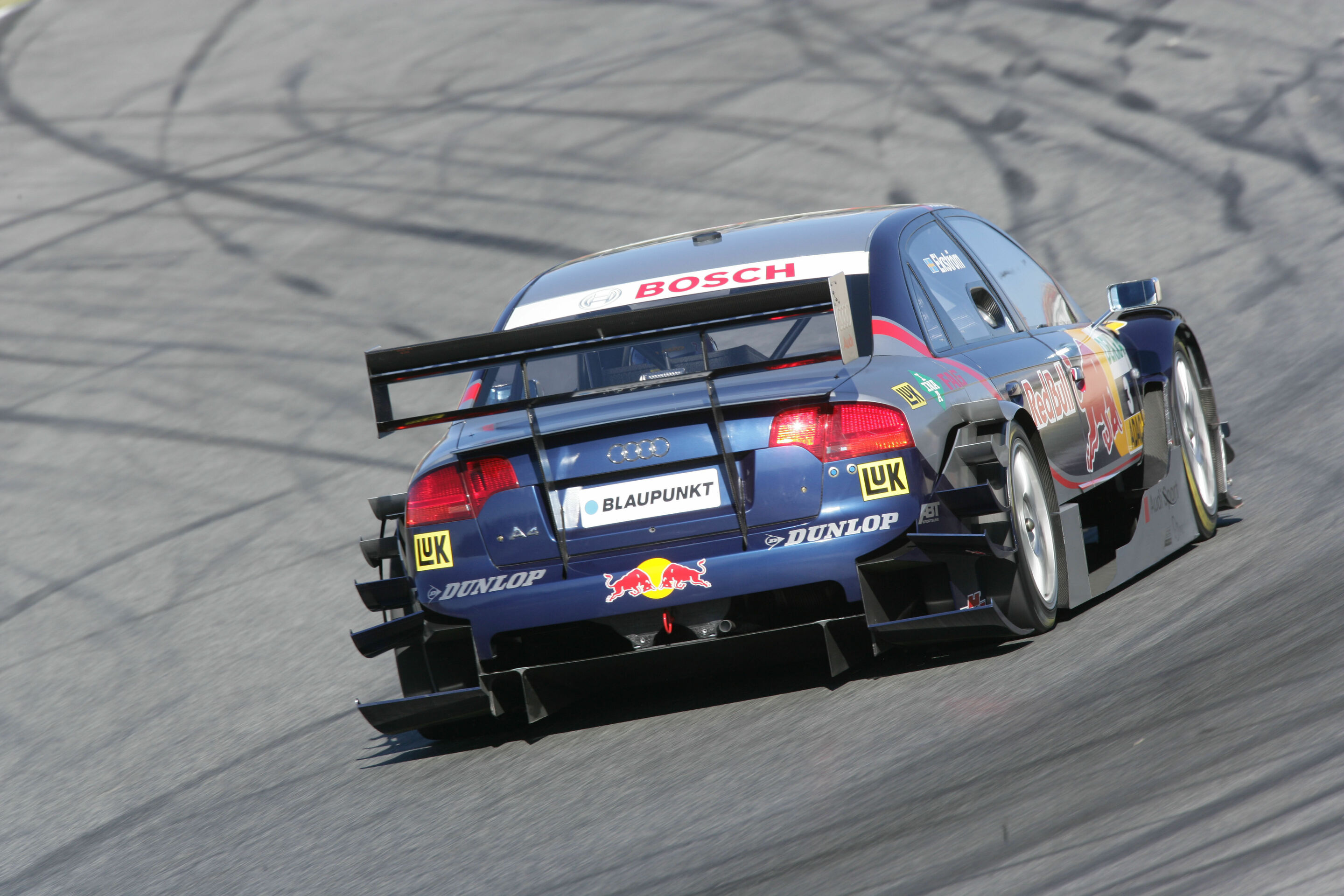 DTM 2007 - Der Audi A4 DTM 2007 (R13) bei Testfahrten in Barcelona