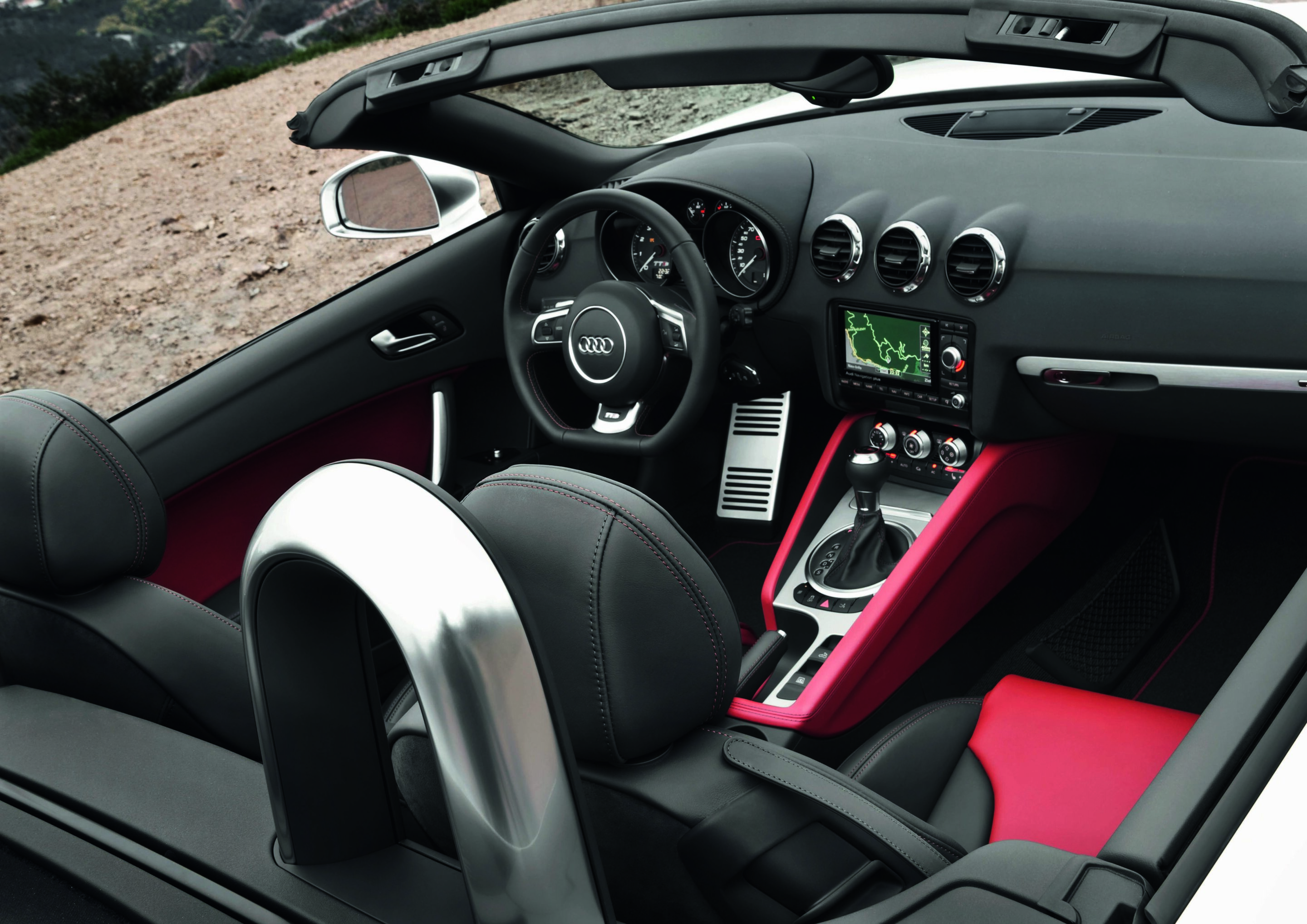 Audi TTS Roadster - Innenraum