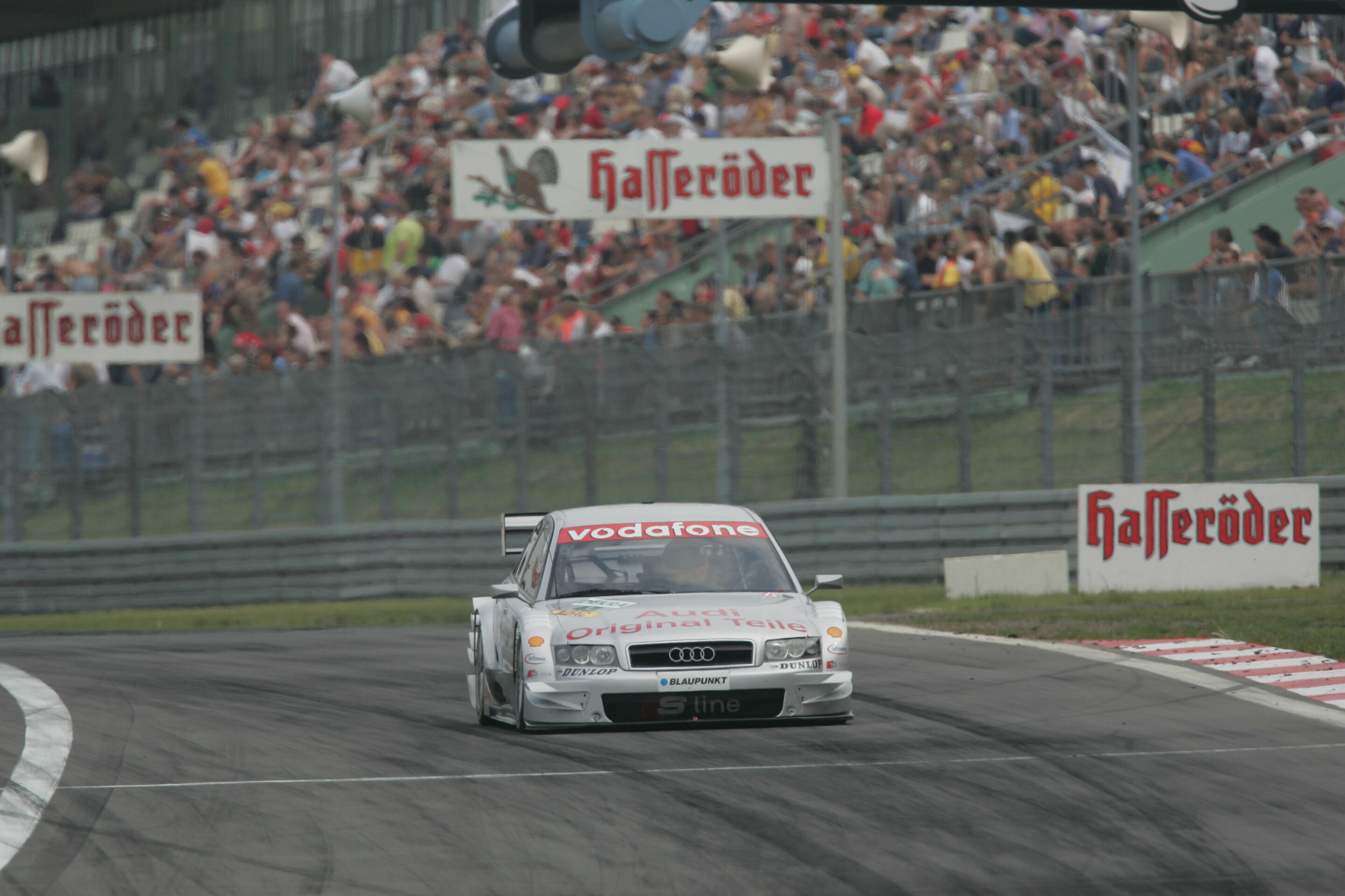 DTM 204 - Frank Biela, Audi A4 DTM #45 (Audi Sport Infineon Team Joest)