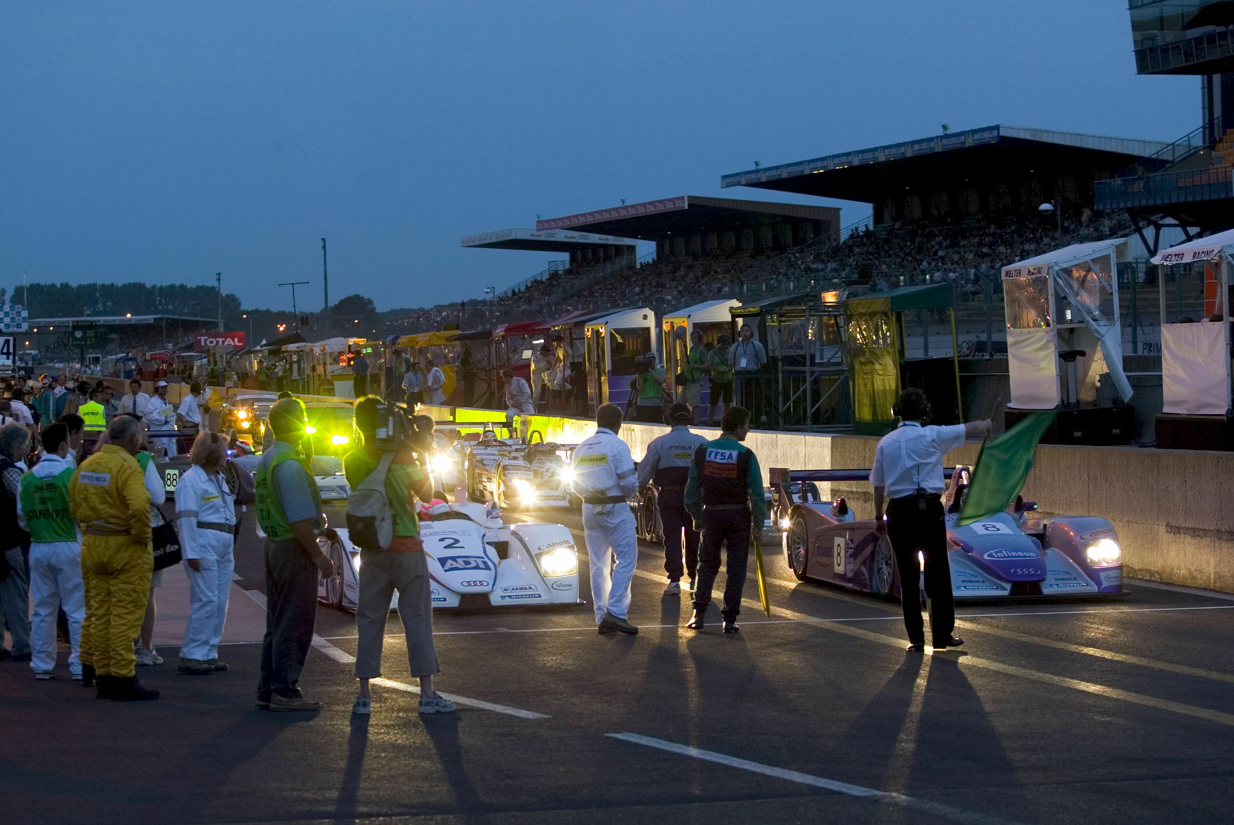 Le Mans 2004 - Qualifying at Le Mans