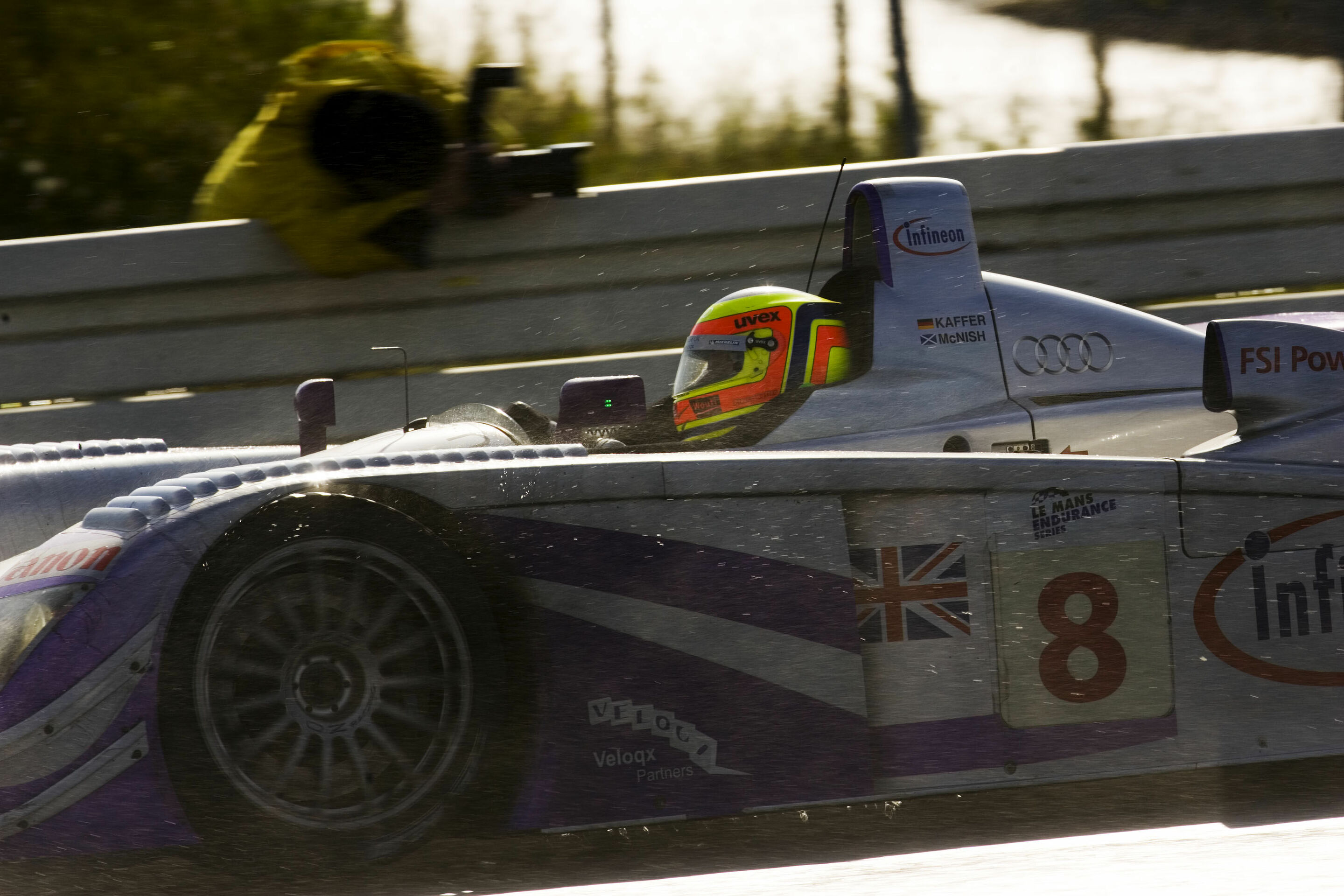 LMES 2004 - Audi R8 #8 (Audi Sport UK Team Veloqx), Pierre Kaffer