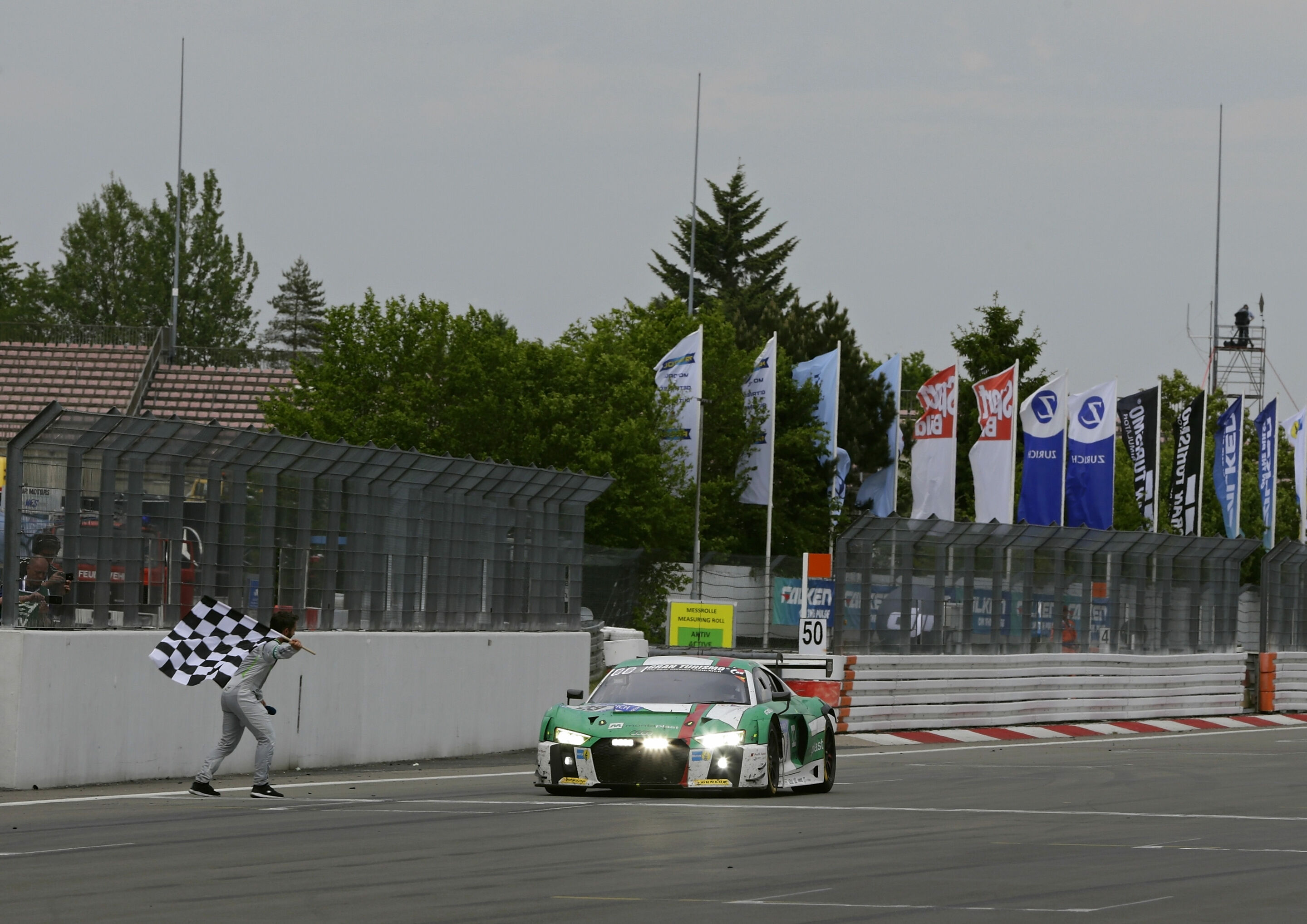 24h Nürburgring 2017 - Audi R8 LMS #29 (Audi Sport Team Land), Kelvin van der Linde/Christopher Mies/Connor De Phillippi/Markus Winkelhock