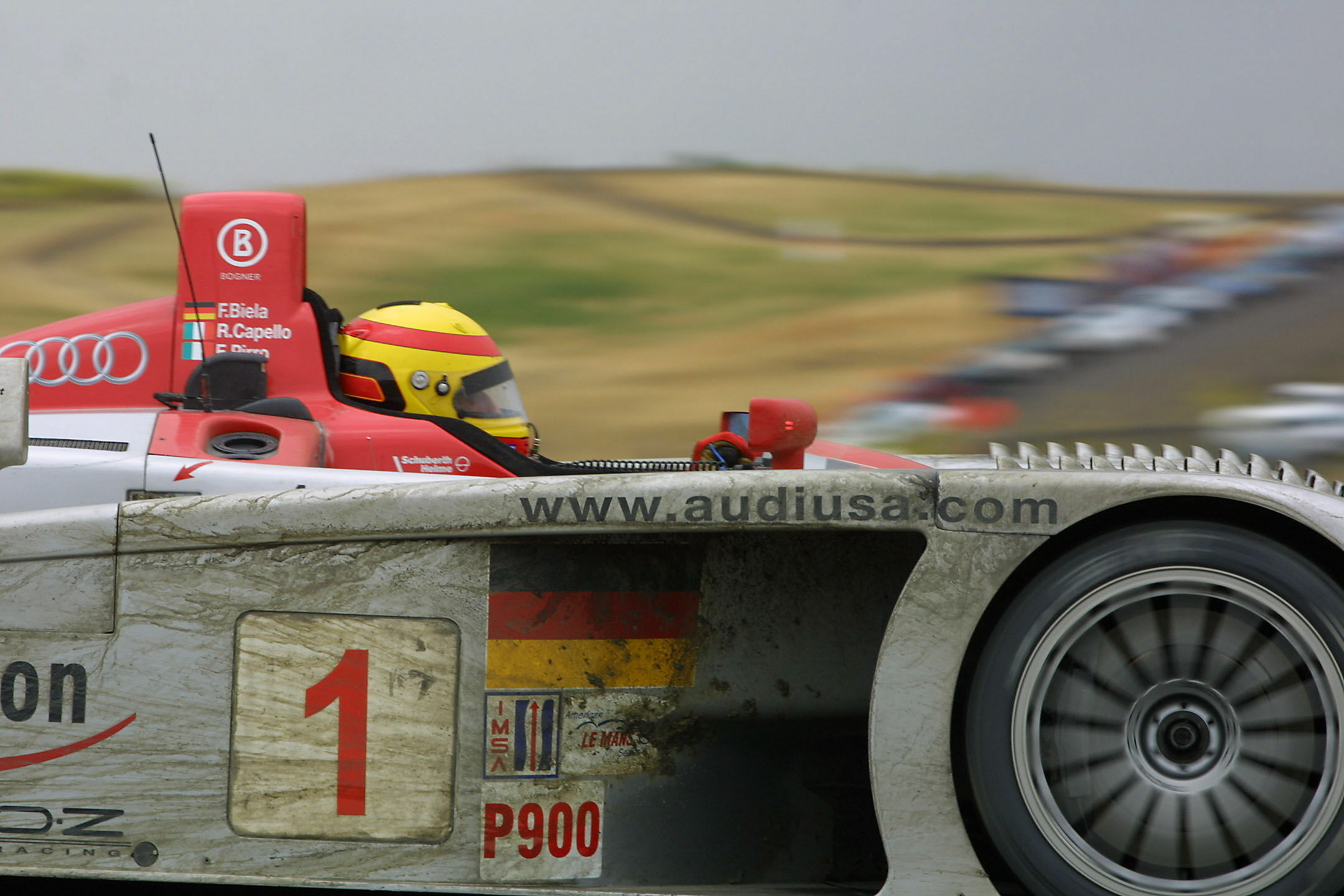 ALMS 2002 - Frank Biela im Audi R8 #1