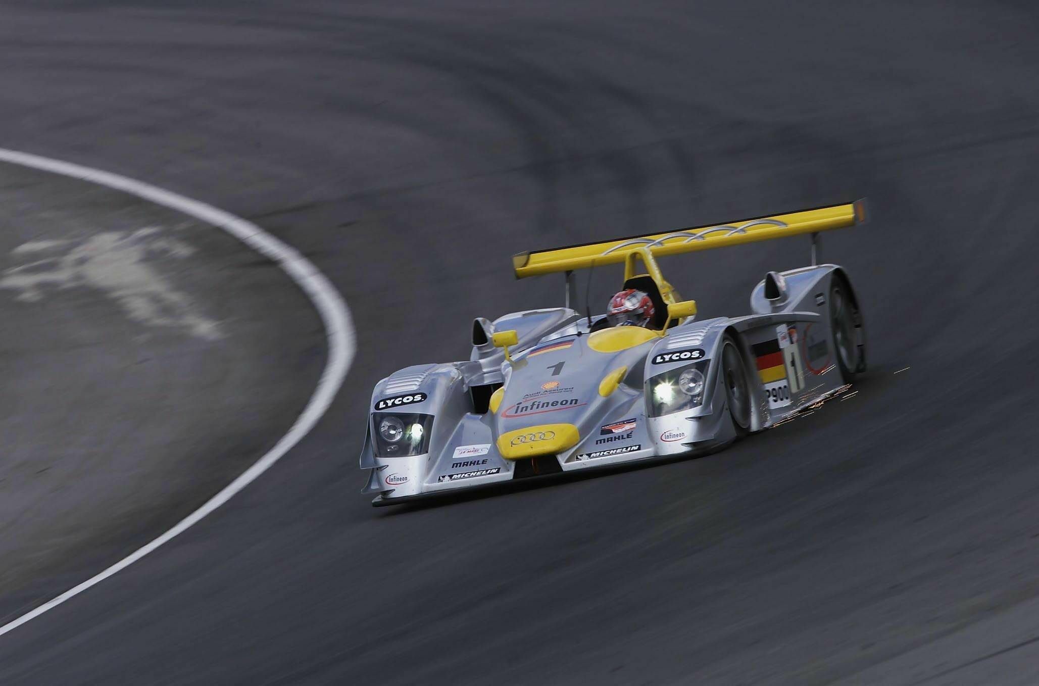 ALMS 2001 - Rinaldo Capello im Infineon Audi R8 #1