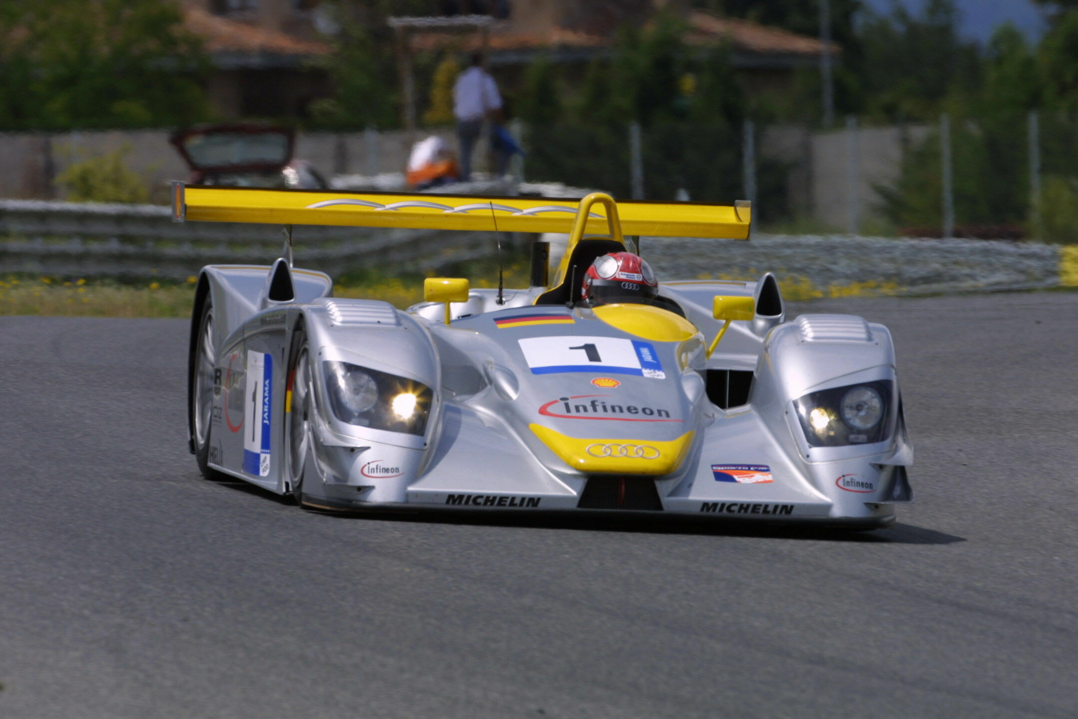 ALMS 2001 - Rinaldo Capello in the Infineon Audi R8 #1