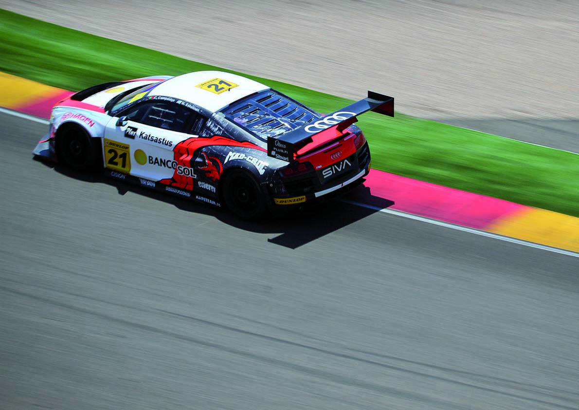 Titel in Spanien für Audi R8 LMS ultra - Nur eine Woche nach dem Gewinn der Portugiesischen GT-Meisterschaft darf sich César Campaniço, Chef des Team Novadriver, über einen weiteren Titel freuen. Der Finne Mikko Eskelinen, mit dem sich Campaniço einen...