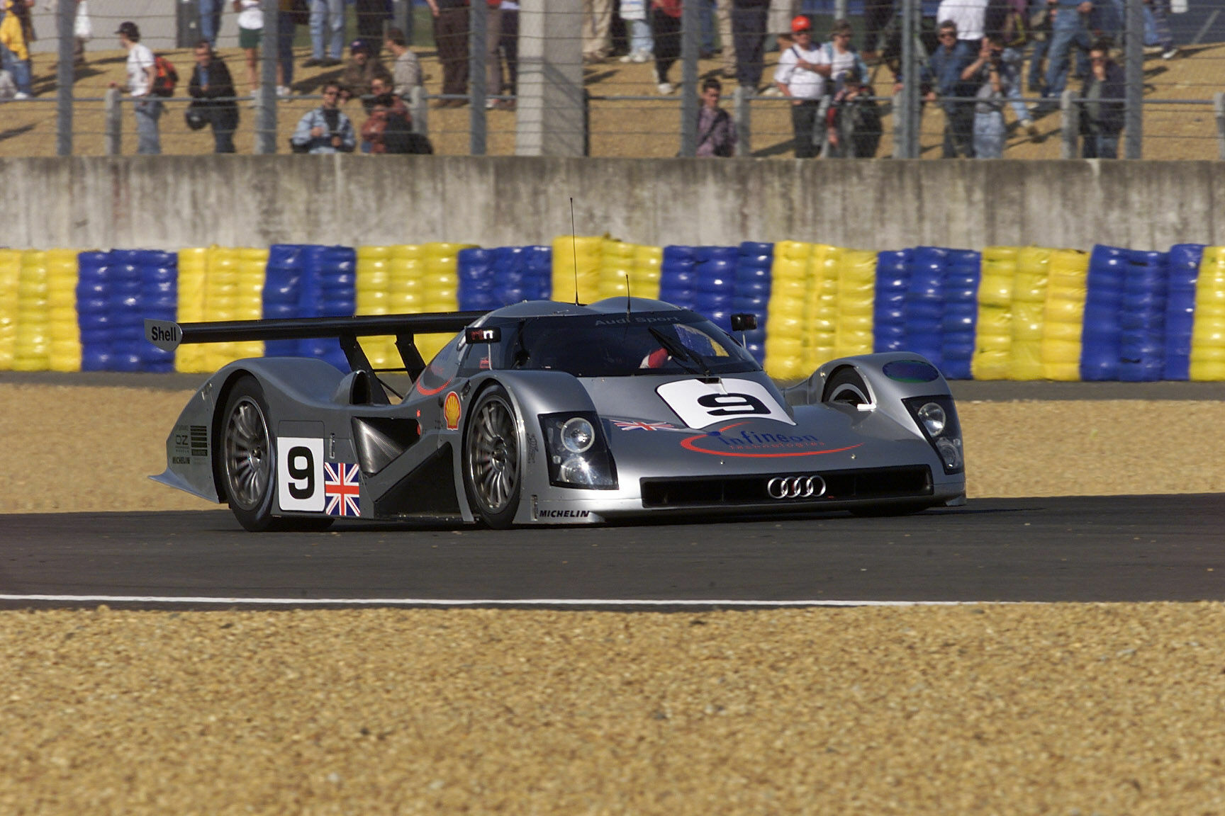 Le Mans 1999 - Audi R8C #9 (Audi Sport UK), Christian Abt (D), Stefan Johansson (S), Stéphane Ortelli (MC)