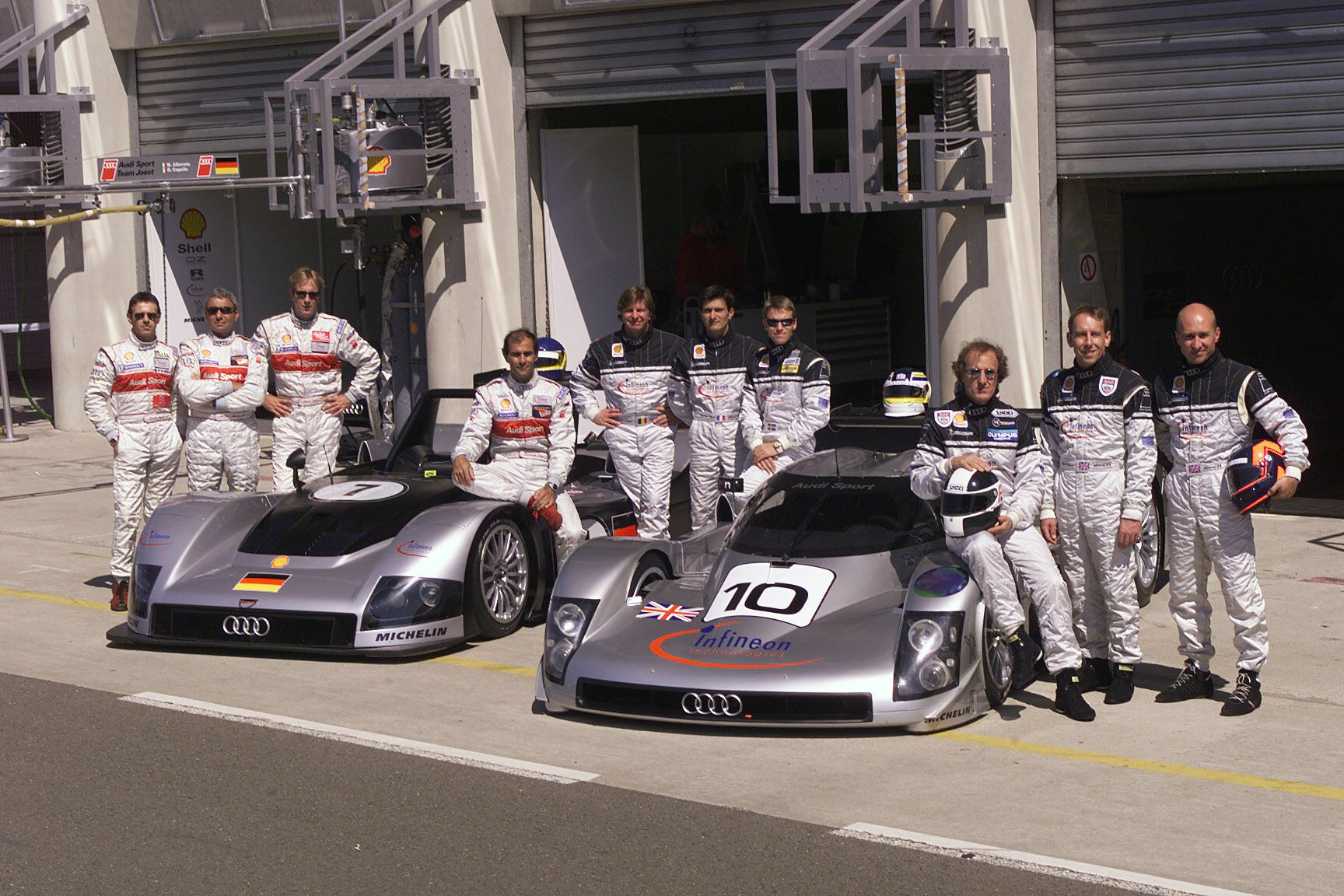 Le Mans 1999 - Audi R8R #7 (Audi Sport Team Joest), Audi R8C #10 (Audi Sport UK)