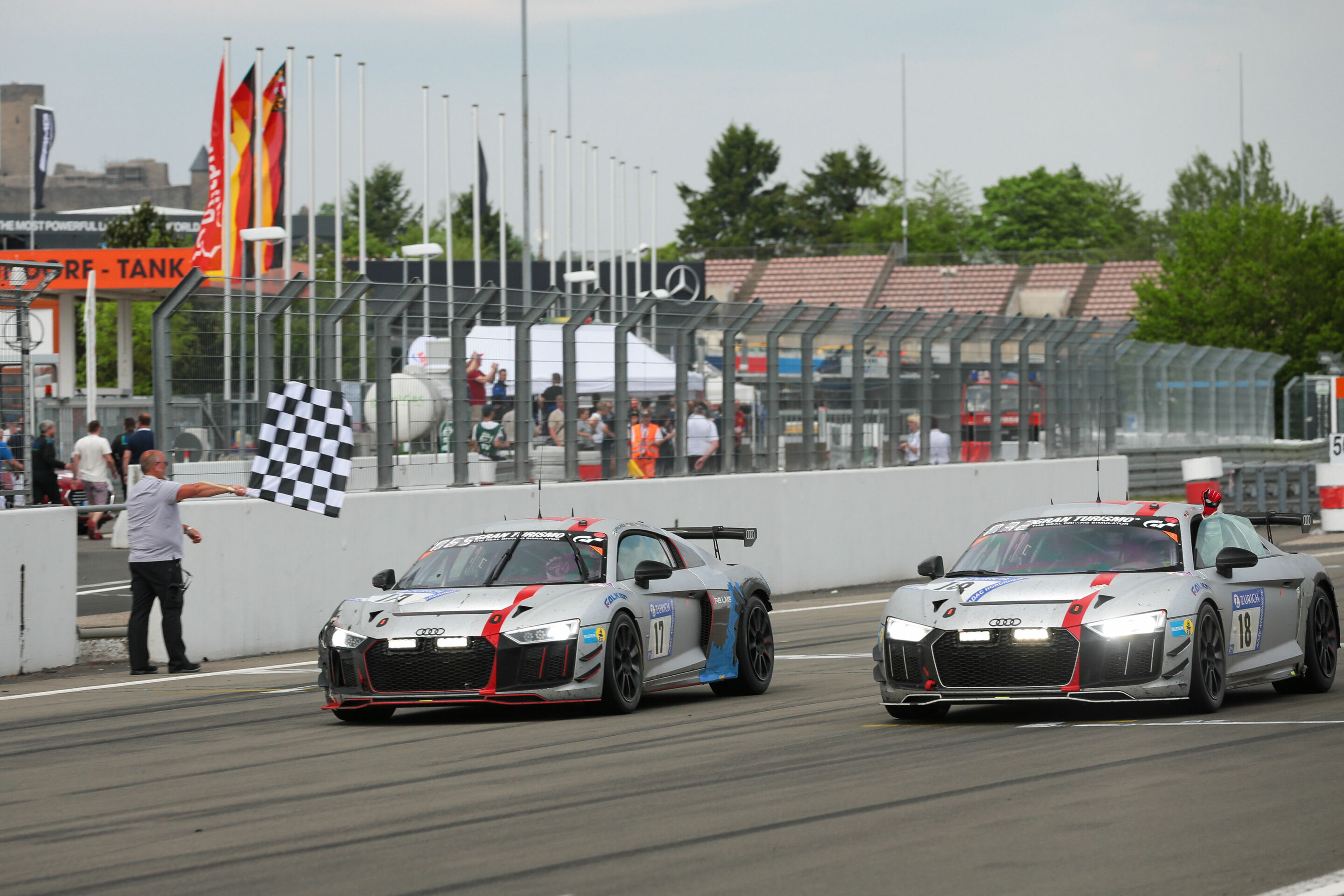 24h Nürburgring 2017 - Audi R8 LMS GT4 #17 (Audi Sport Team Phoenix), Joonas Lappalainen/Alexander Mies/Peter Terting/Alex Yoong; Audi R8 LMS GT4 #18 (Audi Sport Team Phoenix), Christian Abt/Rahel Frey/Patrick Huisman/Peter Terting