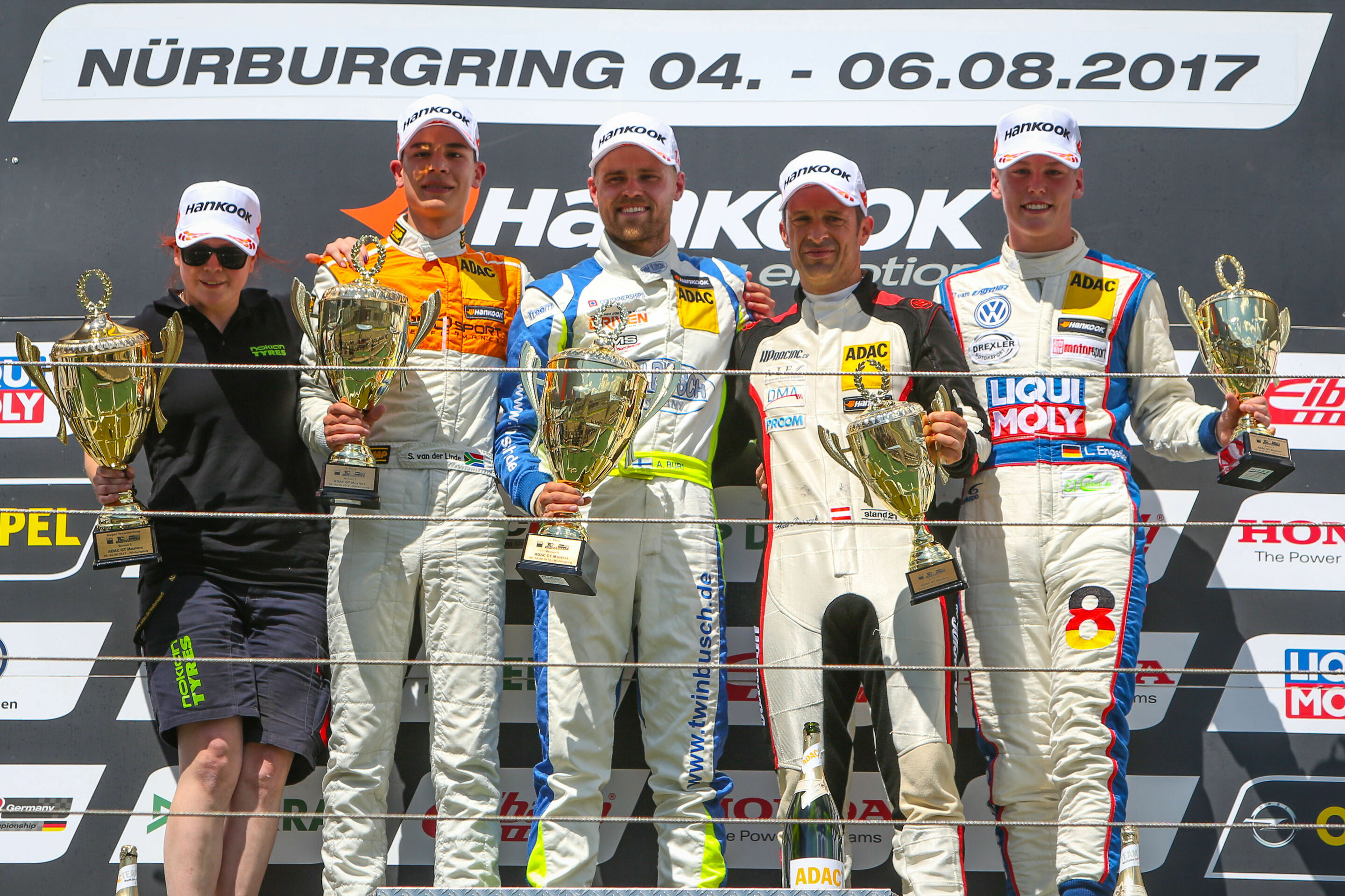 ADAC TCR Germany 2017 - Sheldon van der Linde, Antti Buri