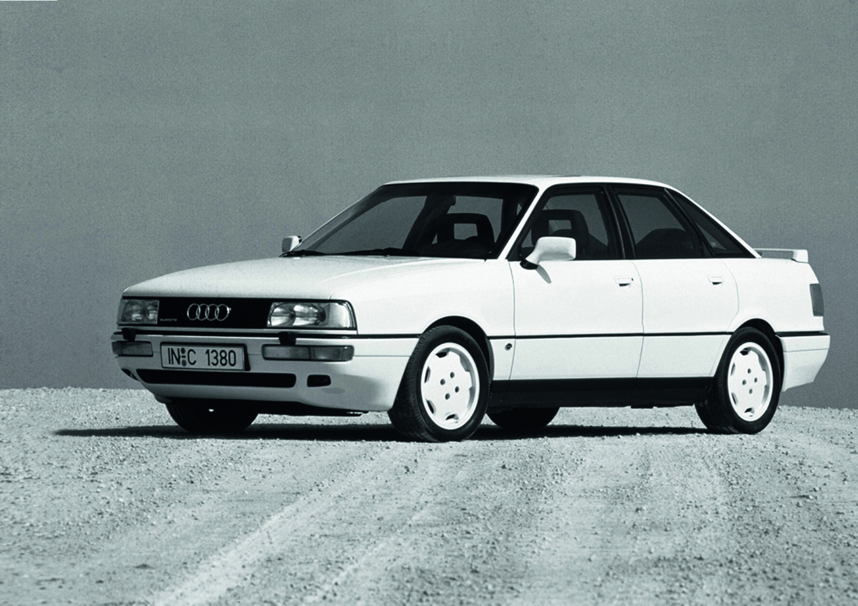 Anniversary magazine History - Audi 90 from 1987 – a big step in design and quality