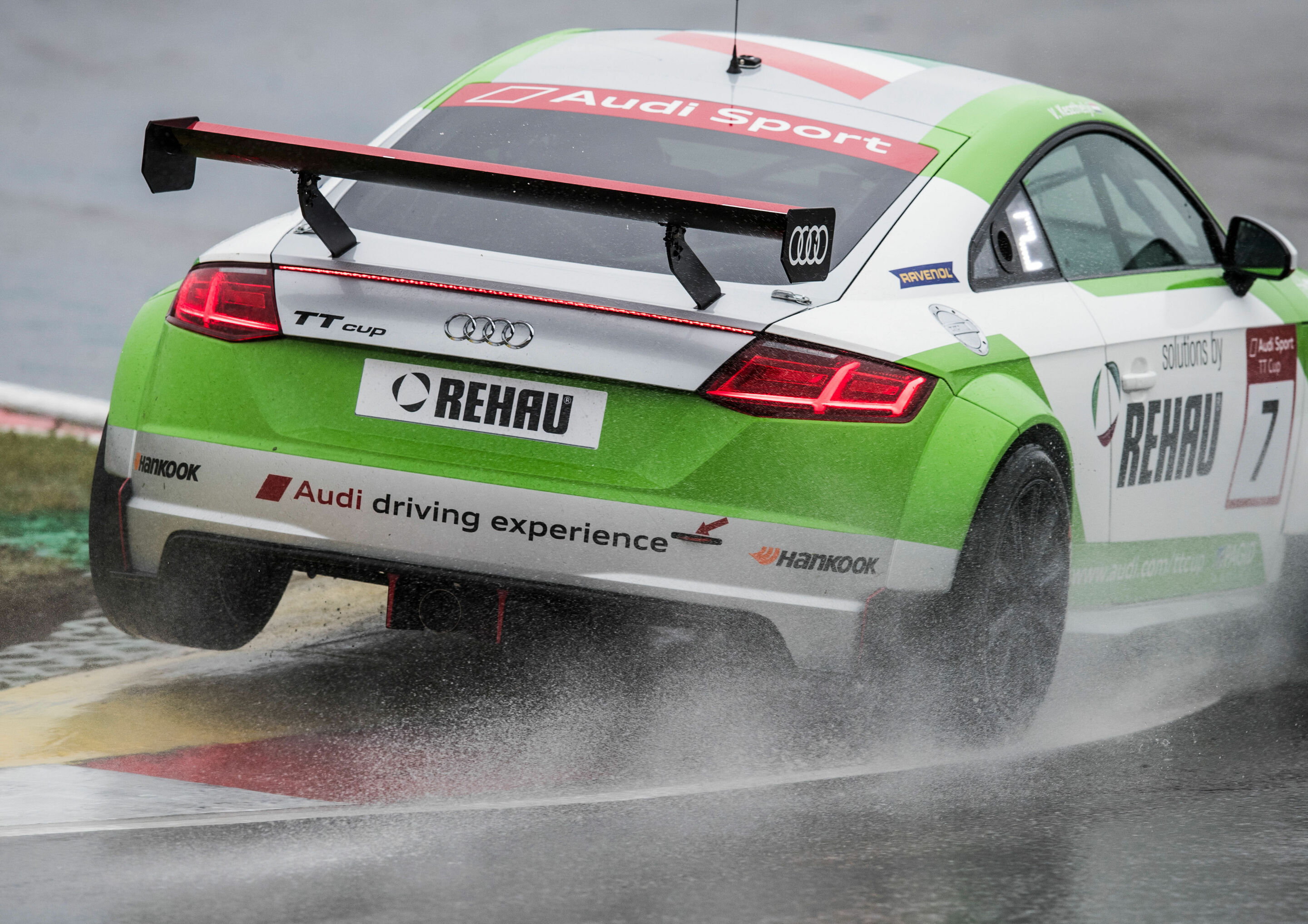Audi Sport TT Cup Nürburgring 2017 - Audi TT cup #7 Vivien Keszthelyi