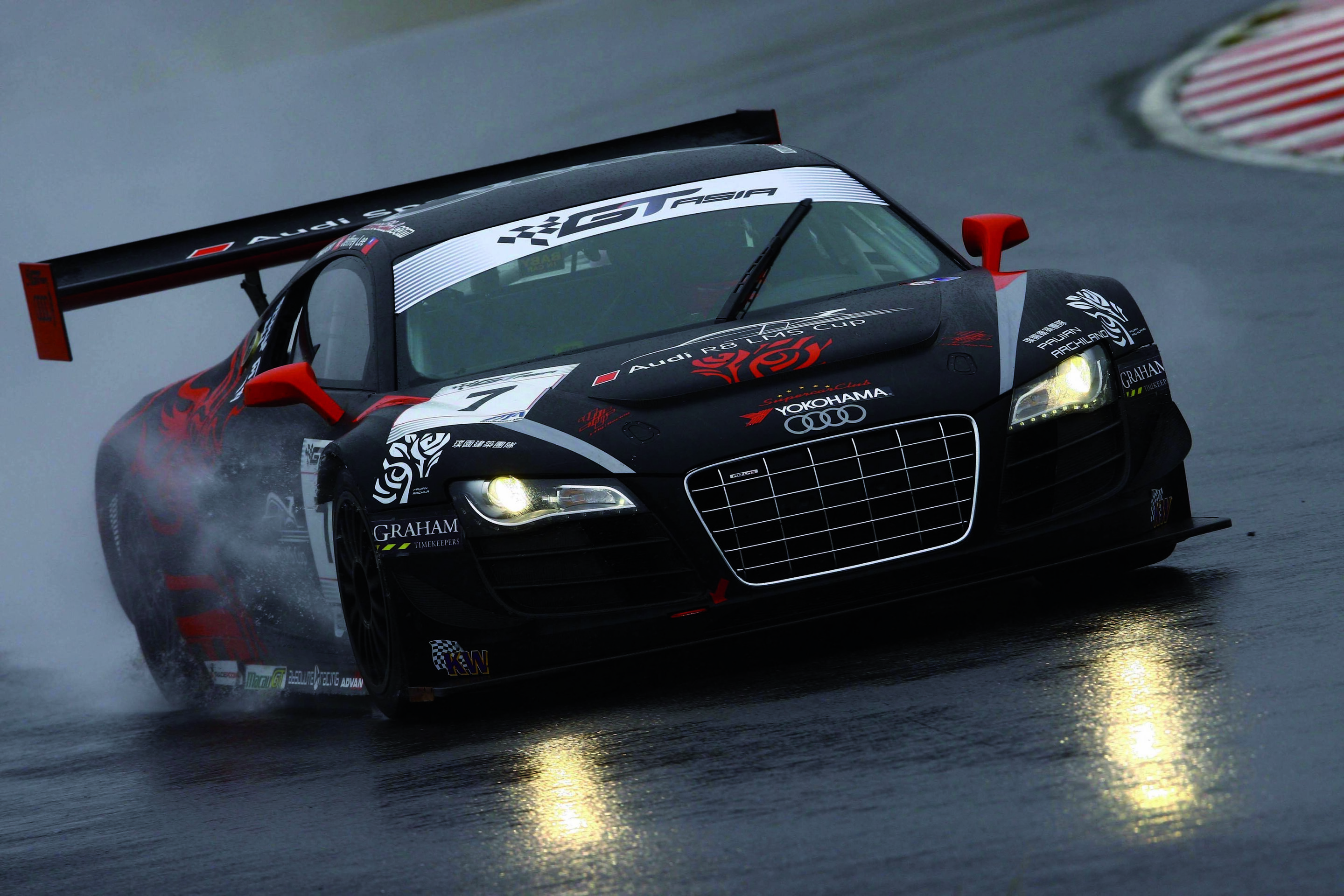 Motorsport-Newsletter 38/2012: Podium places for the Audi R8 - Jeffrey Lee/Marchy Lee (Audi R8 LMS ultra) Filipe Albuquerque, Edoardo Mortara.
