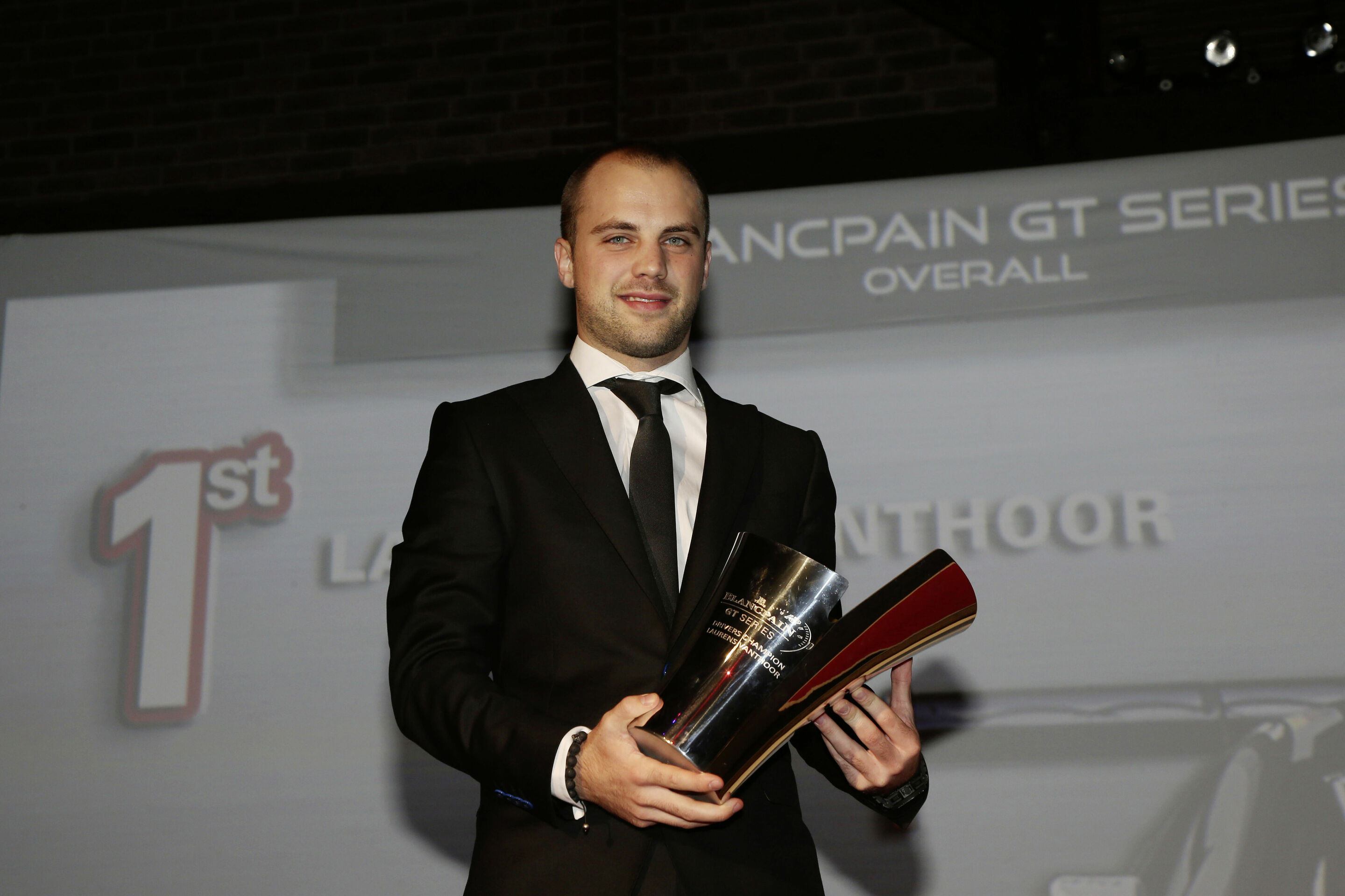 Successful season for Audi Sport customer racing - The Audi R8 LMS ultra has never before been as successful as in the past racing season. The teams of Audi Sport customer racing won a total of 15 titles in Australia, Asia and Europe. Three major endurance...