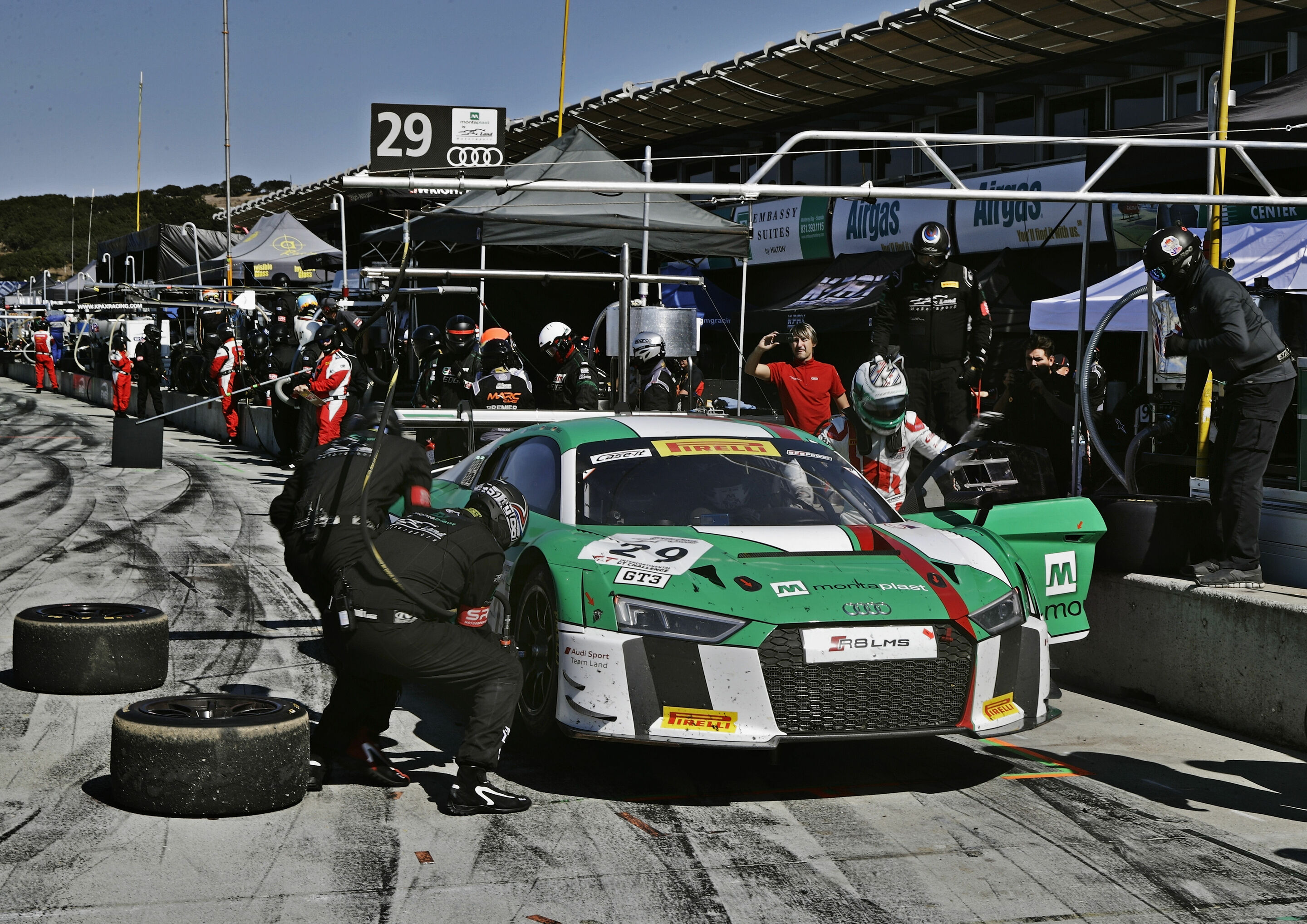 California 8 Hours 2017 - Audi R8 LMS #29 (Audi Sport Team Land), Connor De Phillippi/Christopher Haase/Christopher Mies