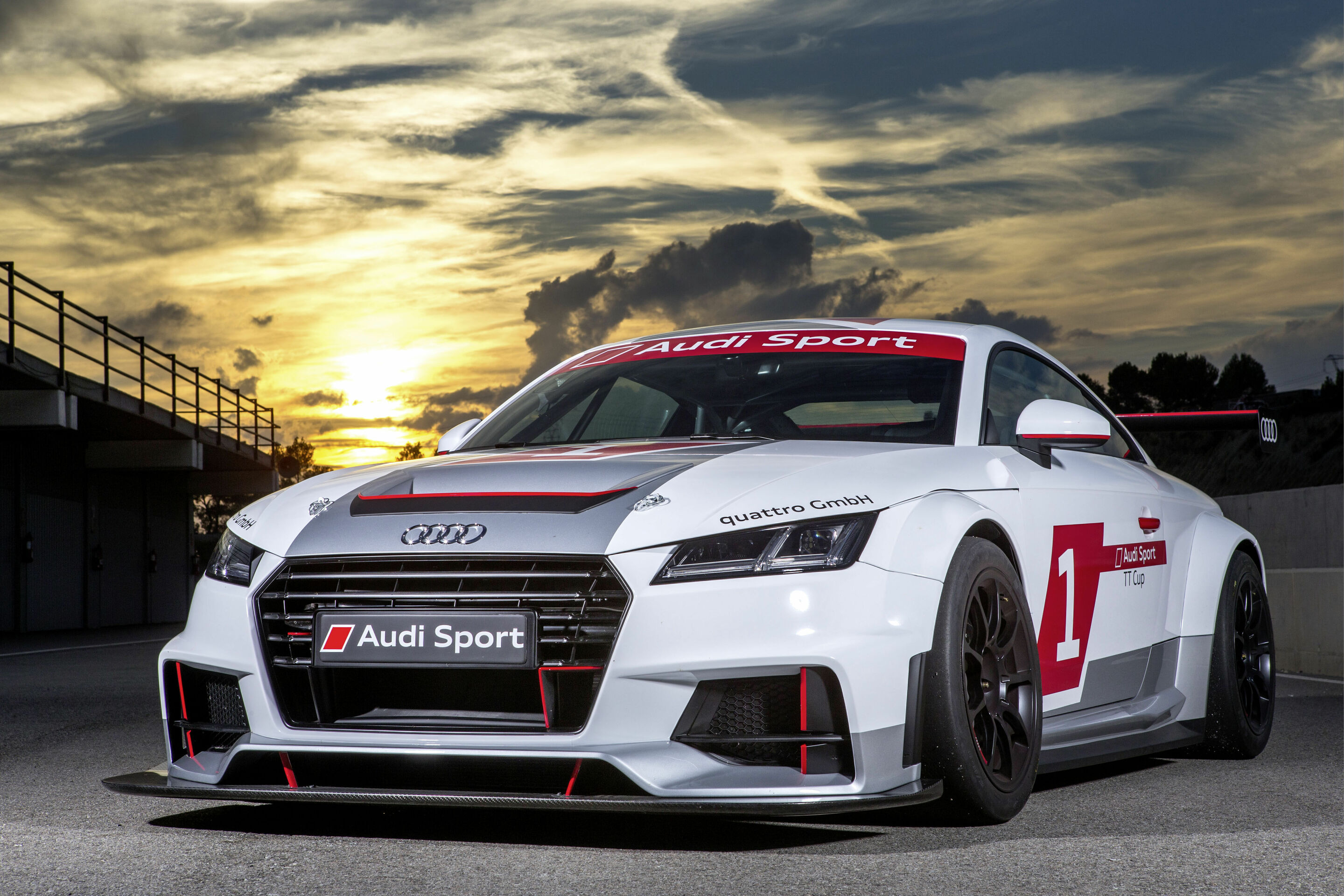 Audi TT Cup - Audi Sport TT Cup as ‘six-pack’ at DTM