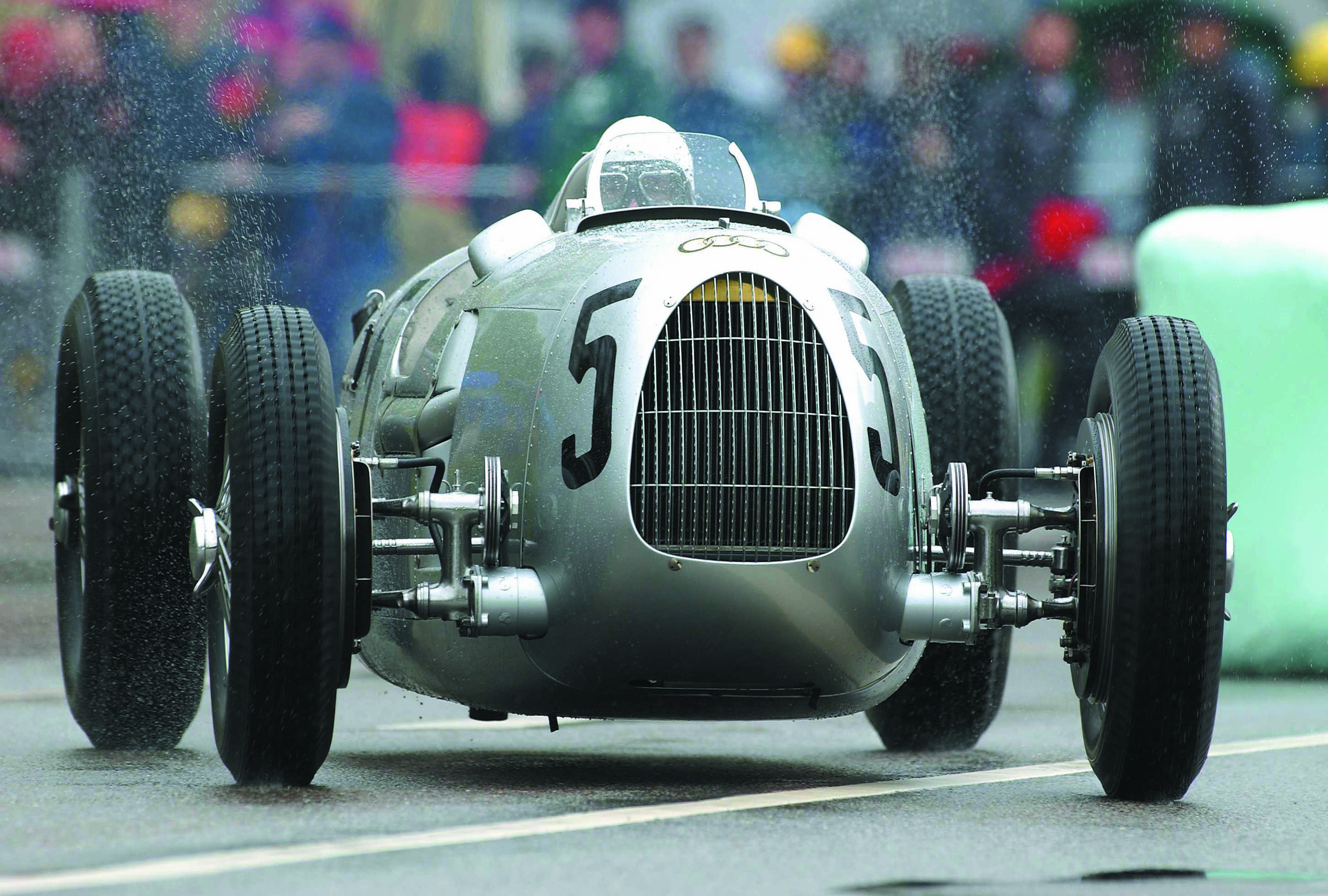 Donau-Ring 2002: Auto Union 16-Zylinder-Rennwagen Typ C, 1936