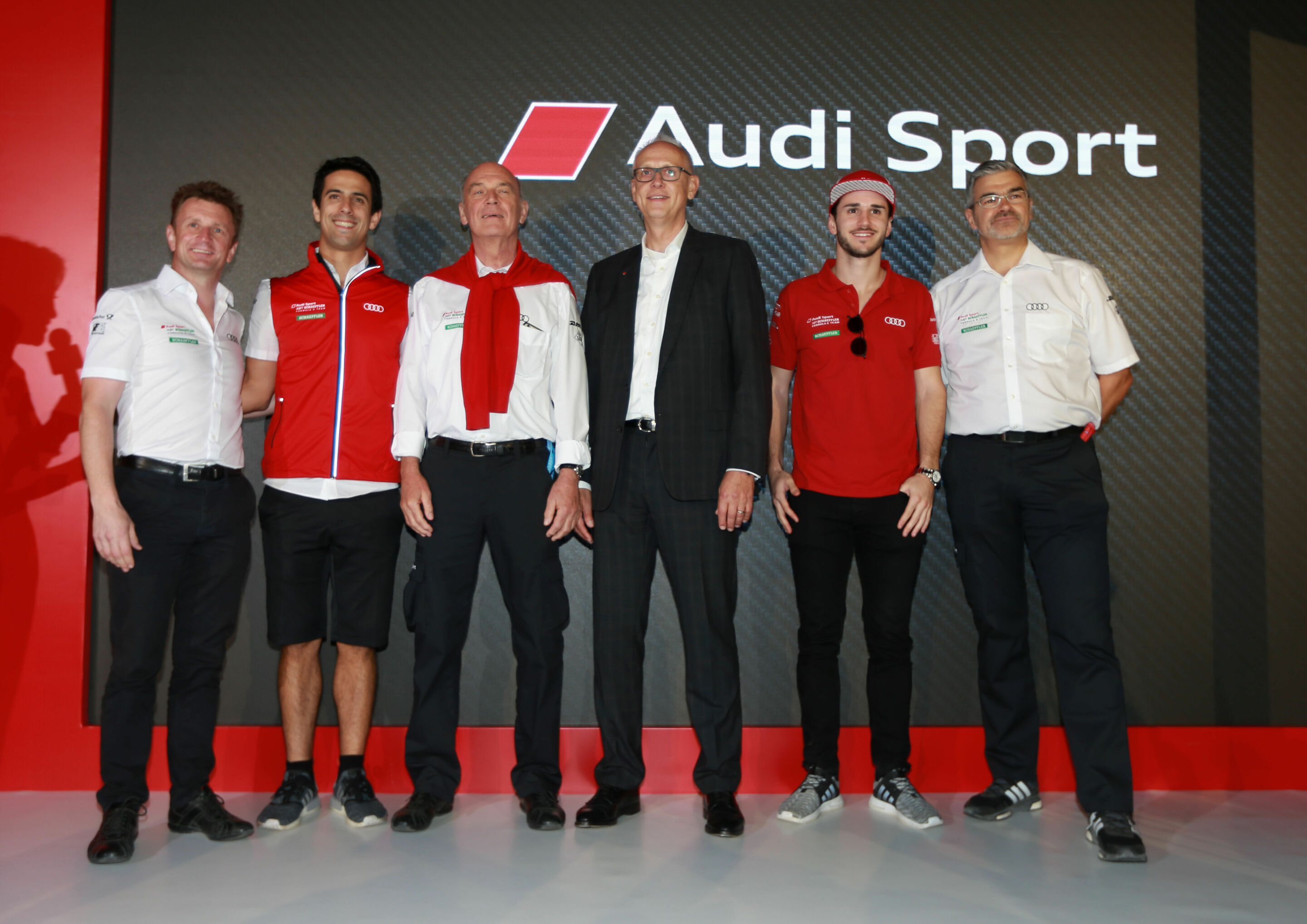 Formula E, Hong Kong E-Prix 2017 - Allan McNish, Lucas di Grassi, Wolfgang Ullrich, Lothar Korn, Daniel Abt, Dieter Gass
