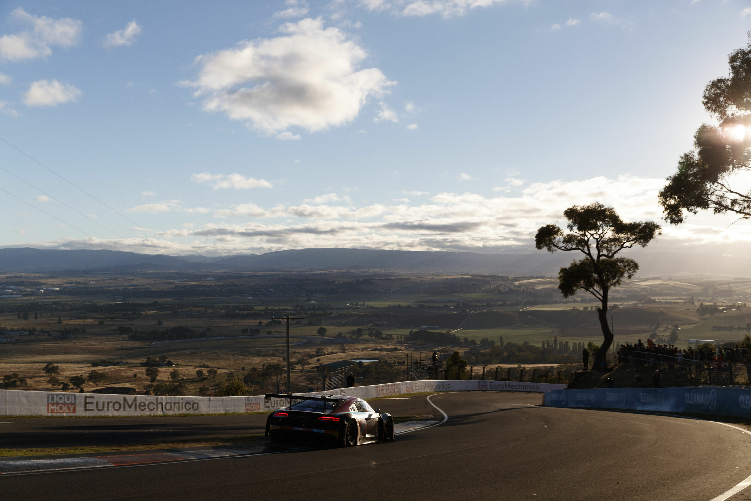 12h Bathurst 2018 - Audi R8 LMS #74 (Audi Sport Team MPC), Christopher Haase/Christopher Mies/Markus Winkelhock