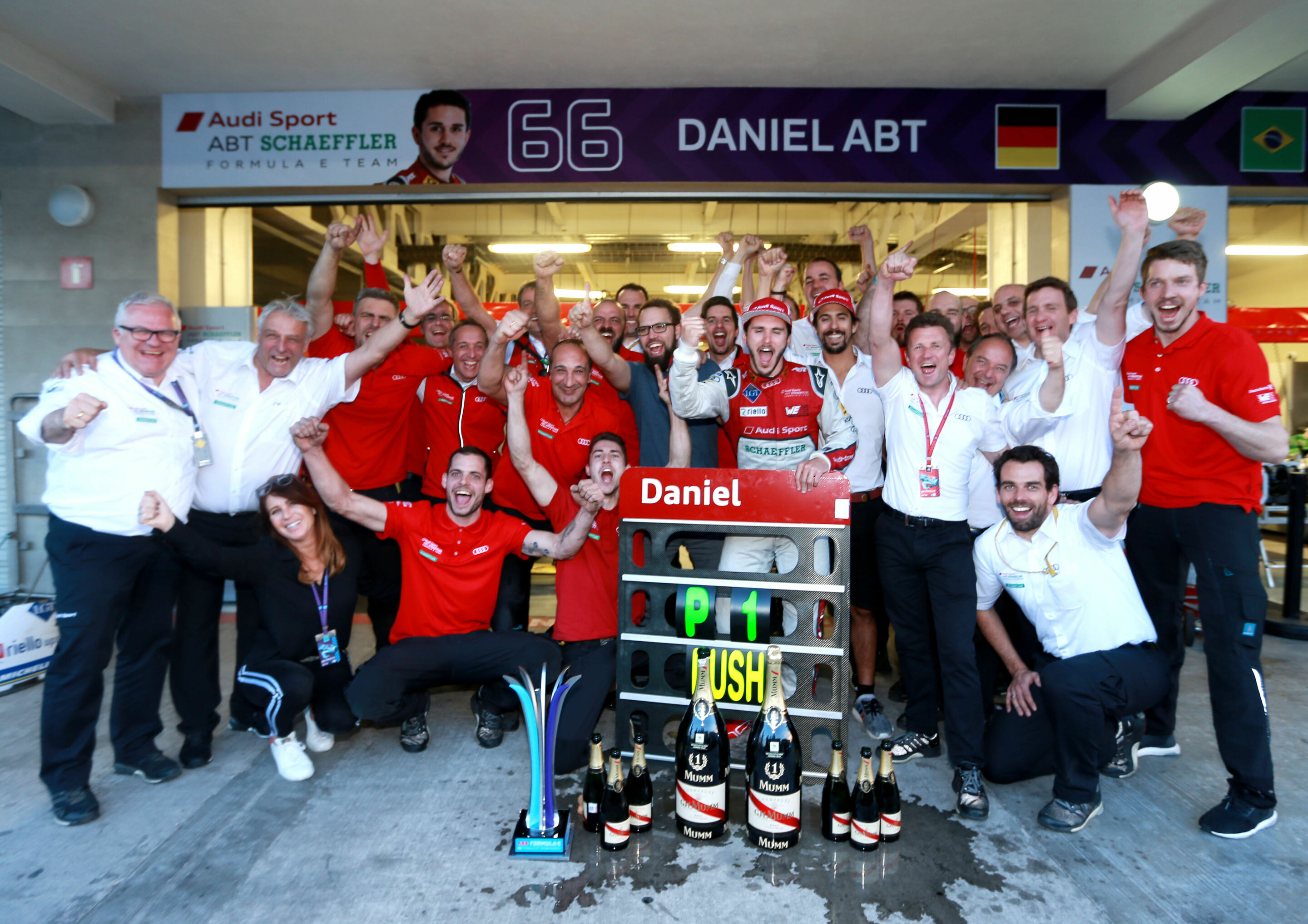 Formula E, Mexico City E-Prix 2018 - Audi Sport ABT Schaeffler, Daniel Abt, Lucas di Grassi, Allan McNish