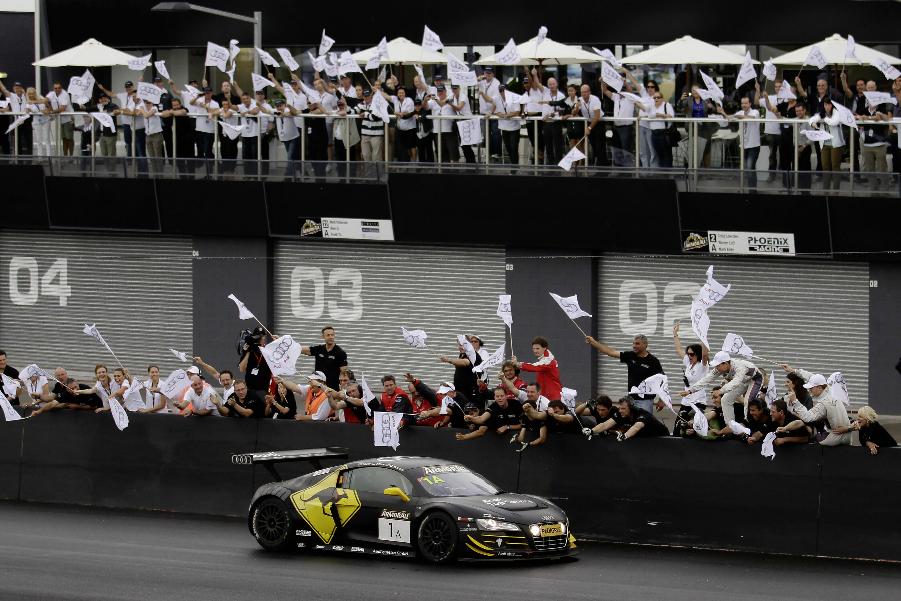 Audi teams aim for third victory at Bathurst - The Phoenix Racing Audi R8 LMS won the 2012 Bathurst 12 Hour race.