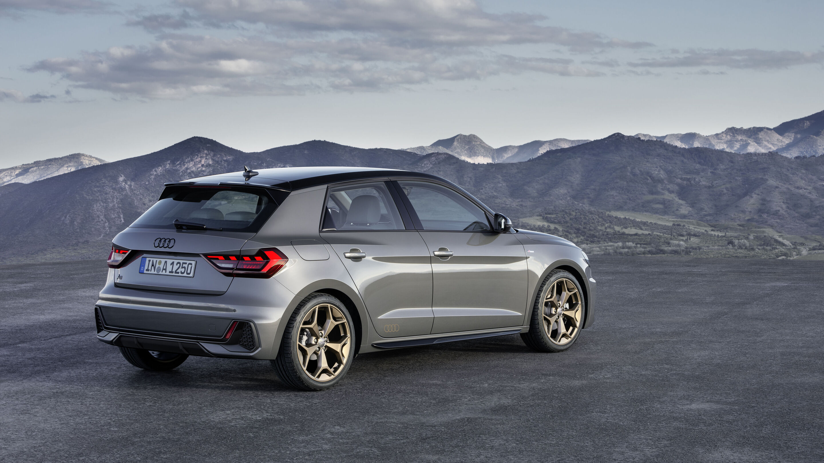 Audi A1 Sportback (until 2026) - Static photo
Colour: Chronos Grey