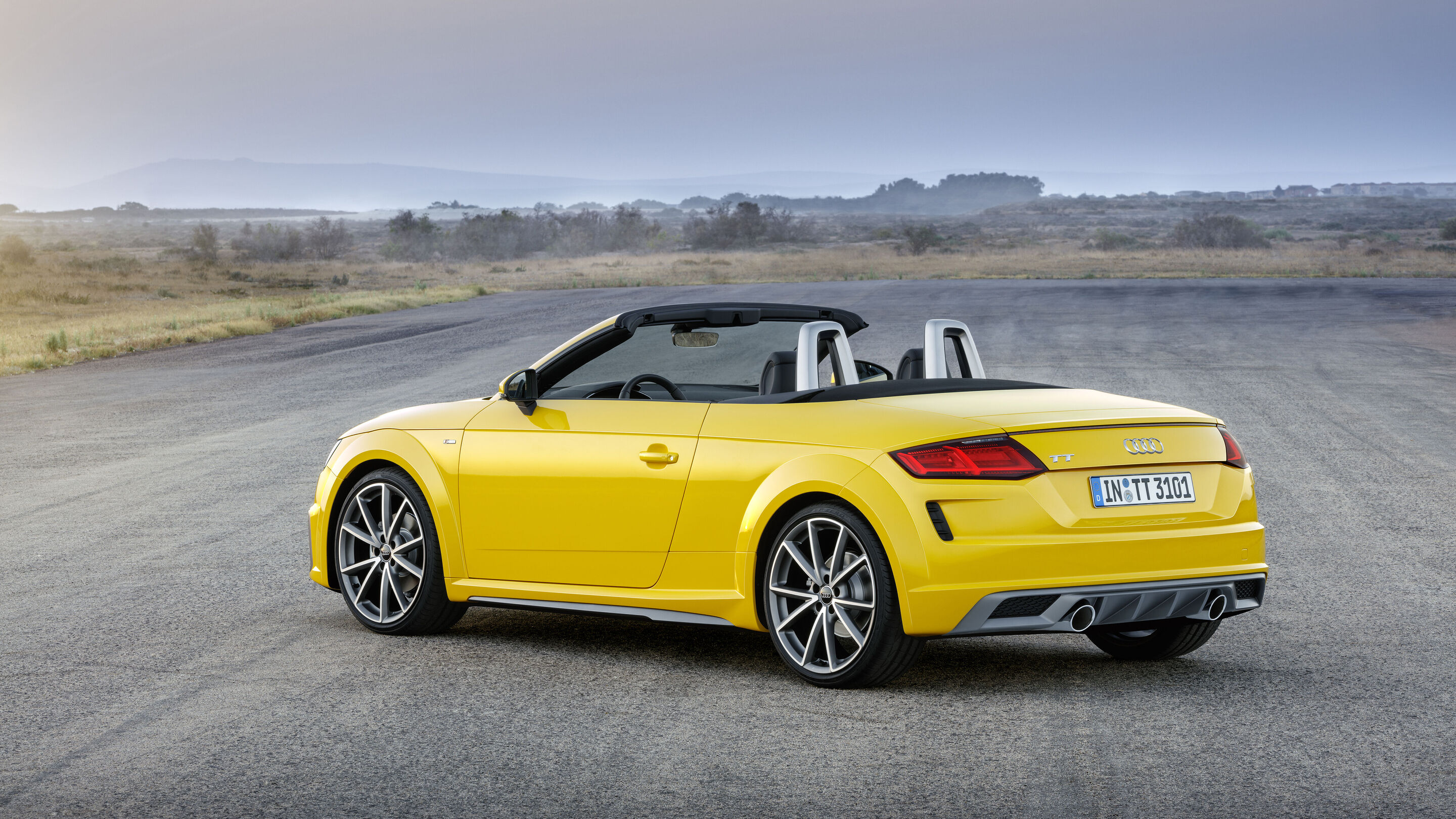 Audi TT Roadster (until 2023) - Static photo,
Colour: Vegas yellow
