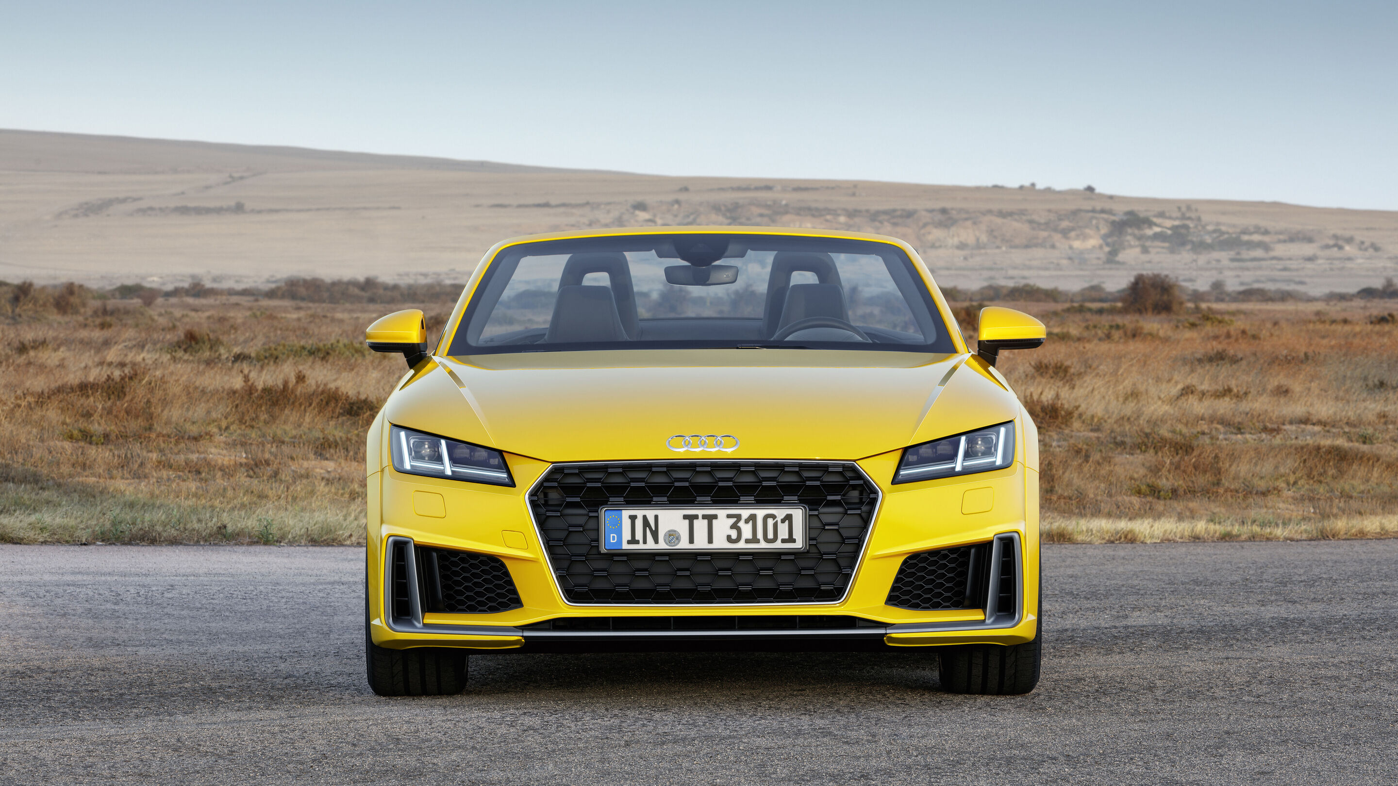 Audi TT Roadster  (until 2023) - Static photo,
Colour: Vegas yellow