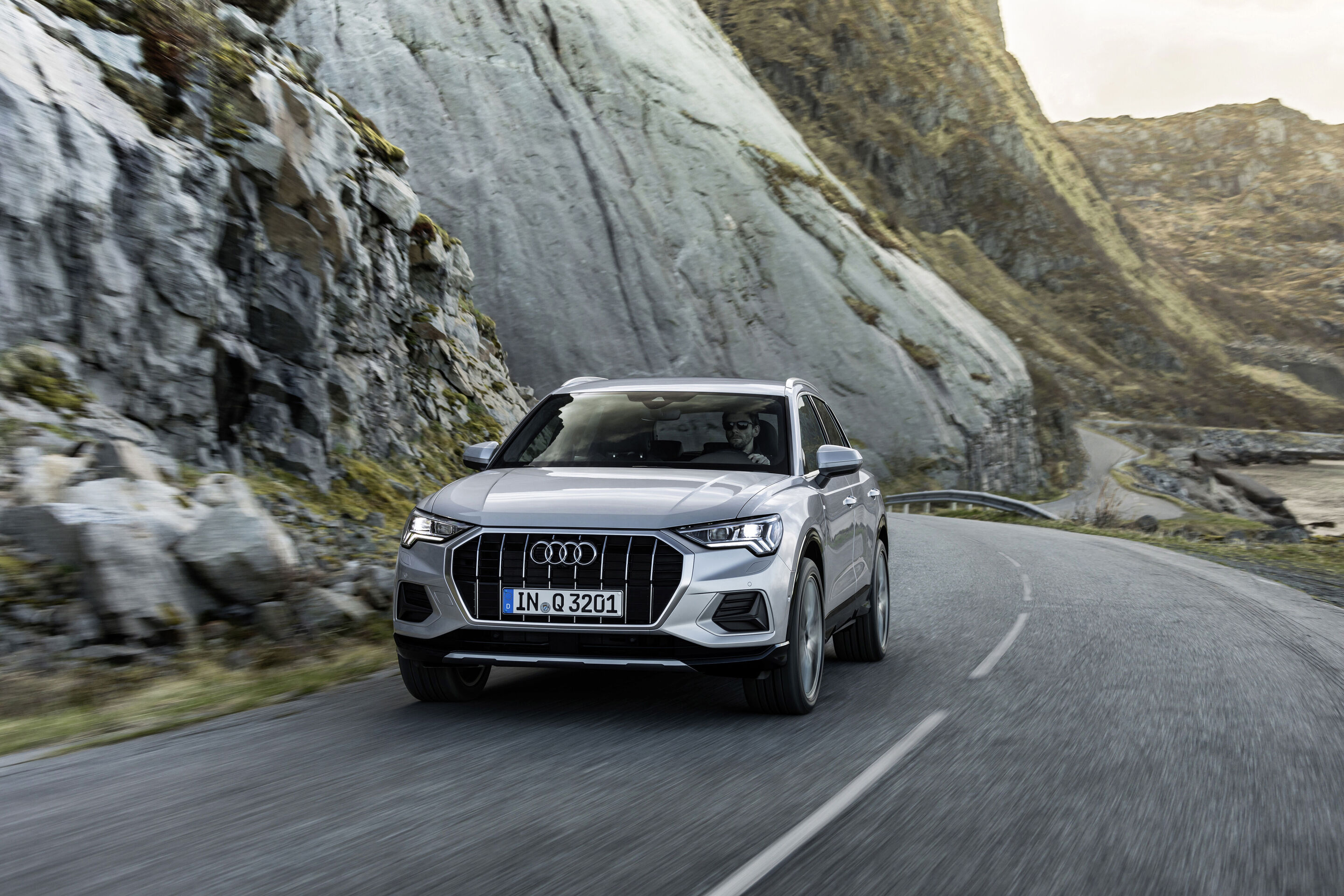Audi Q3 (until 2025) - Dynamic photo
Colour: Florett silver
