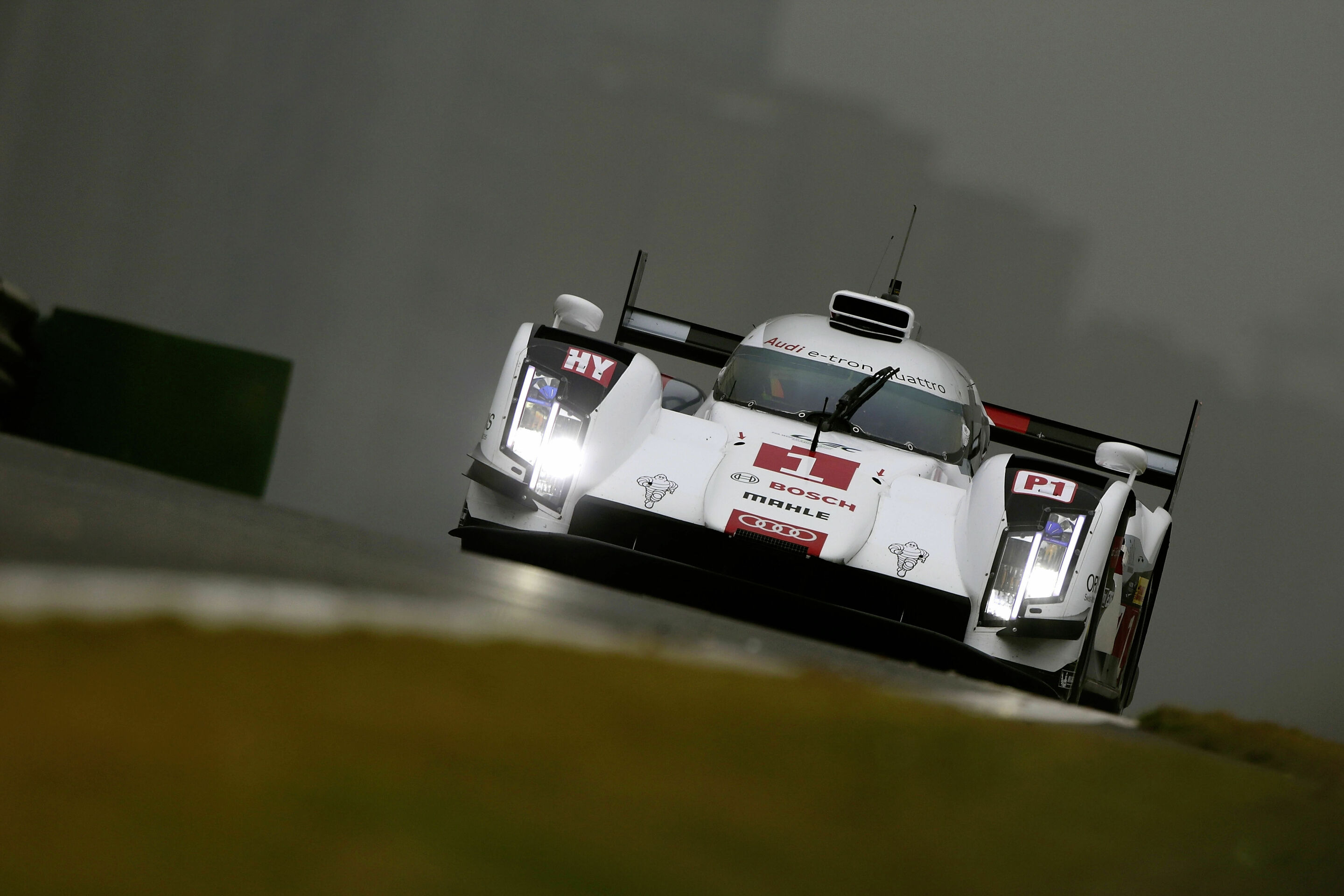 Audi in positions five and six in qualifying in China - Audi took fifth and sixth place in qualifying for round six of the FIA World Endurance Championship (WEC). In the race, Audi – currently the runner-up in the manufacturers’ standings – is aiming...
