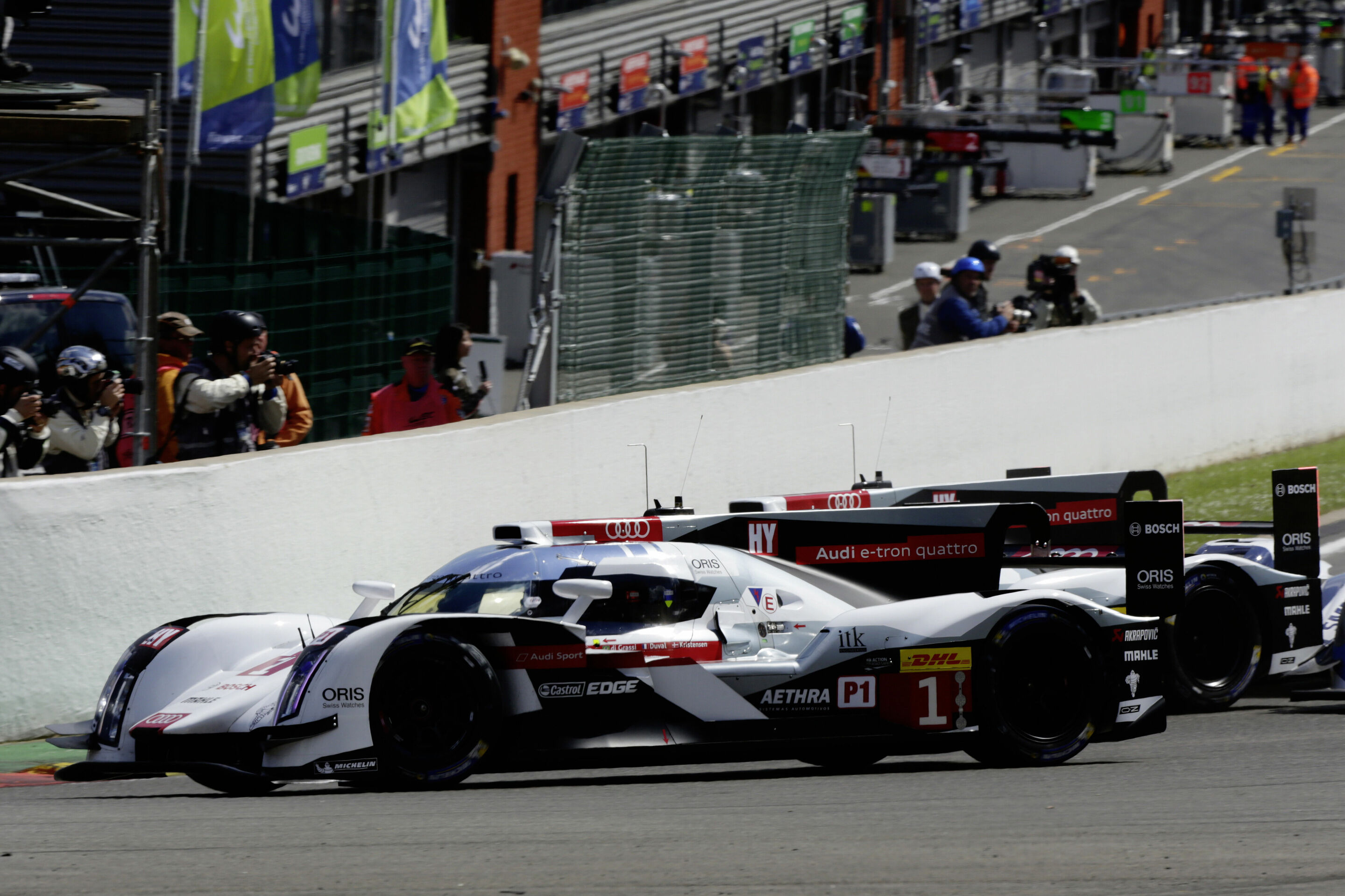 Audi R18 e-tron quattro with complex electronic architecture - The Audi R18 e-tron quattro is the most complex race car created inIngolstadt and Neckarsulm to date. This not only applies to the mechanics. The electronics of the most recent LMP1 race car...