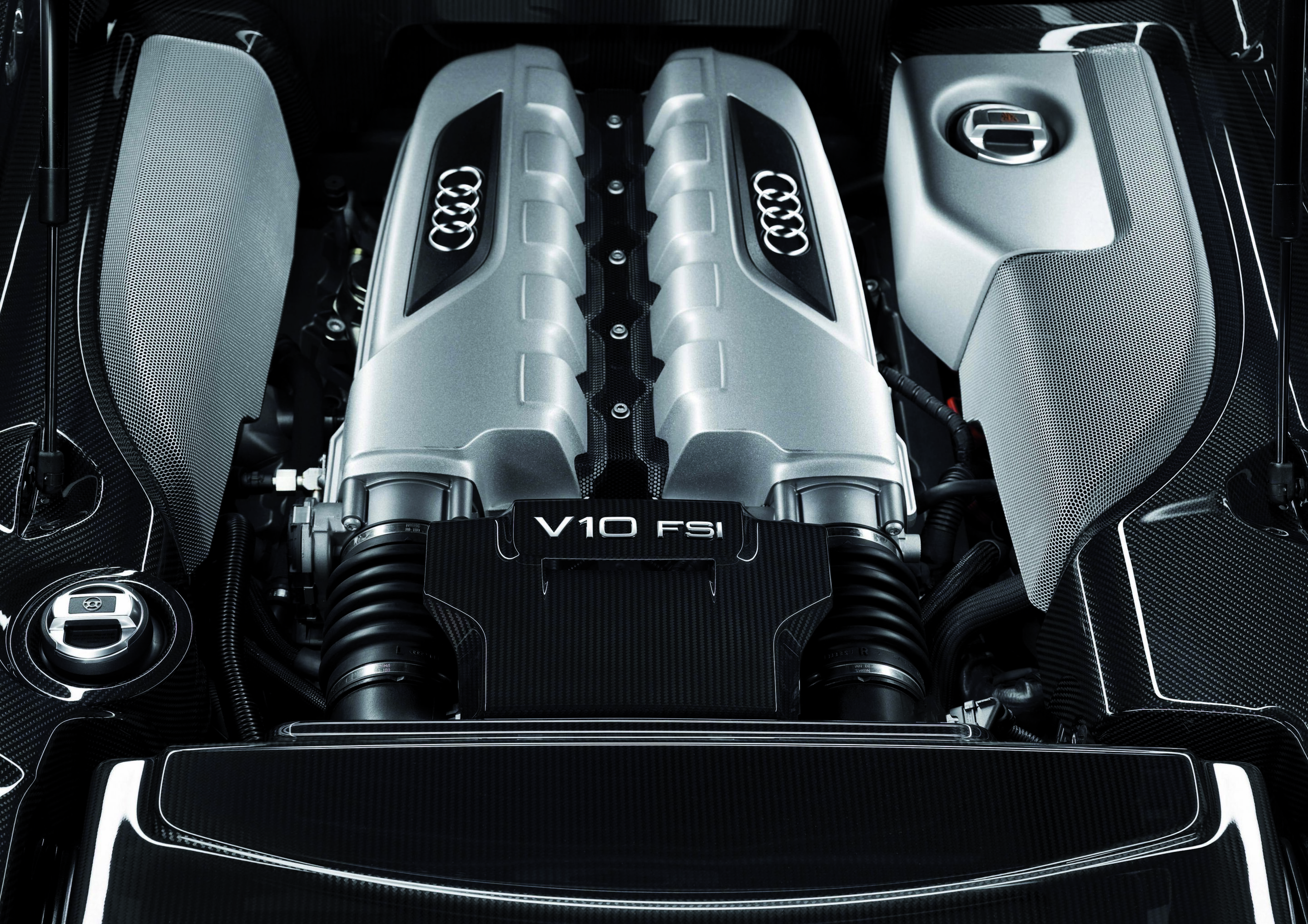 Audi R8 5.2 FSI quattro - Motorraum