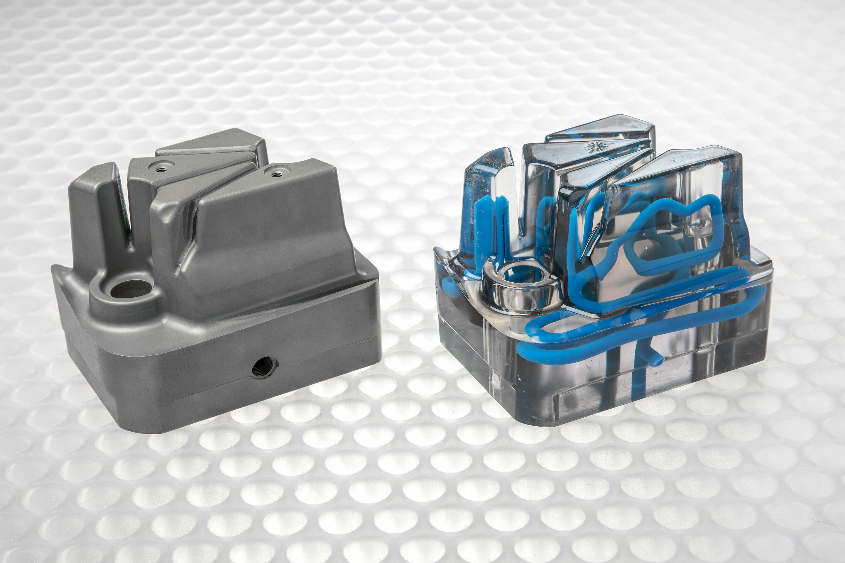 Metall-3D-Druck bei Audi - Im Metall-3D-Druckzentrum fertigen die Audi-Experten des Werkzeugbaus und der Technologieentwicklung im Laserschmelzverfahren Stahl- und Aluminiumteile aus Metallpulver. Für den 3D-Druck eignen sich grundsätzlich alle schweißbaren...