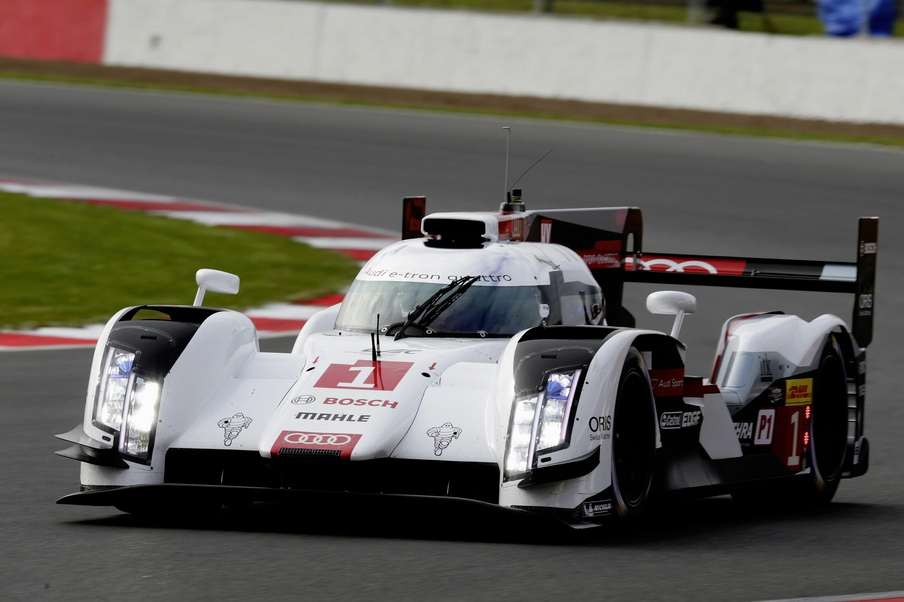 World Champions Audi start from front row - Audi demonstrated a good qualifying form at the beginning of a new era in the FIA World Endurance Championship (WEC). At Silverstone (Great Britain), last year’s World Champions had to admit defeat in a thrilling...
