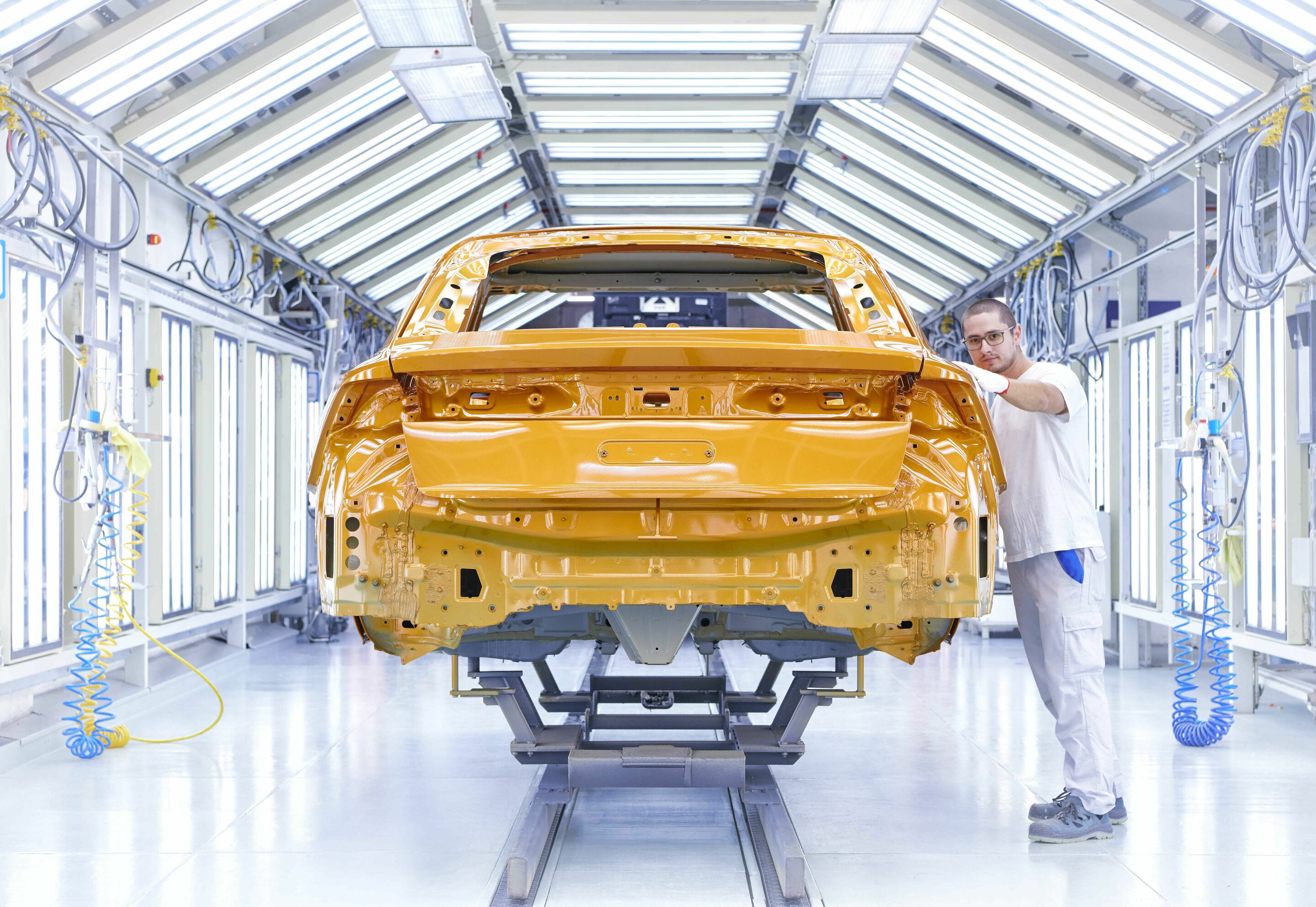Audi Site Bratislava - Production of the Audi Q8: Paint shop, checking and finishing area