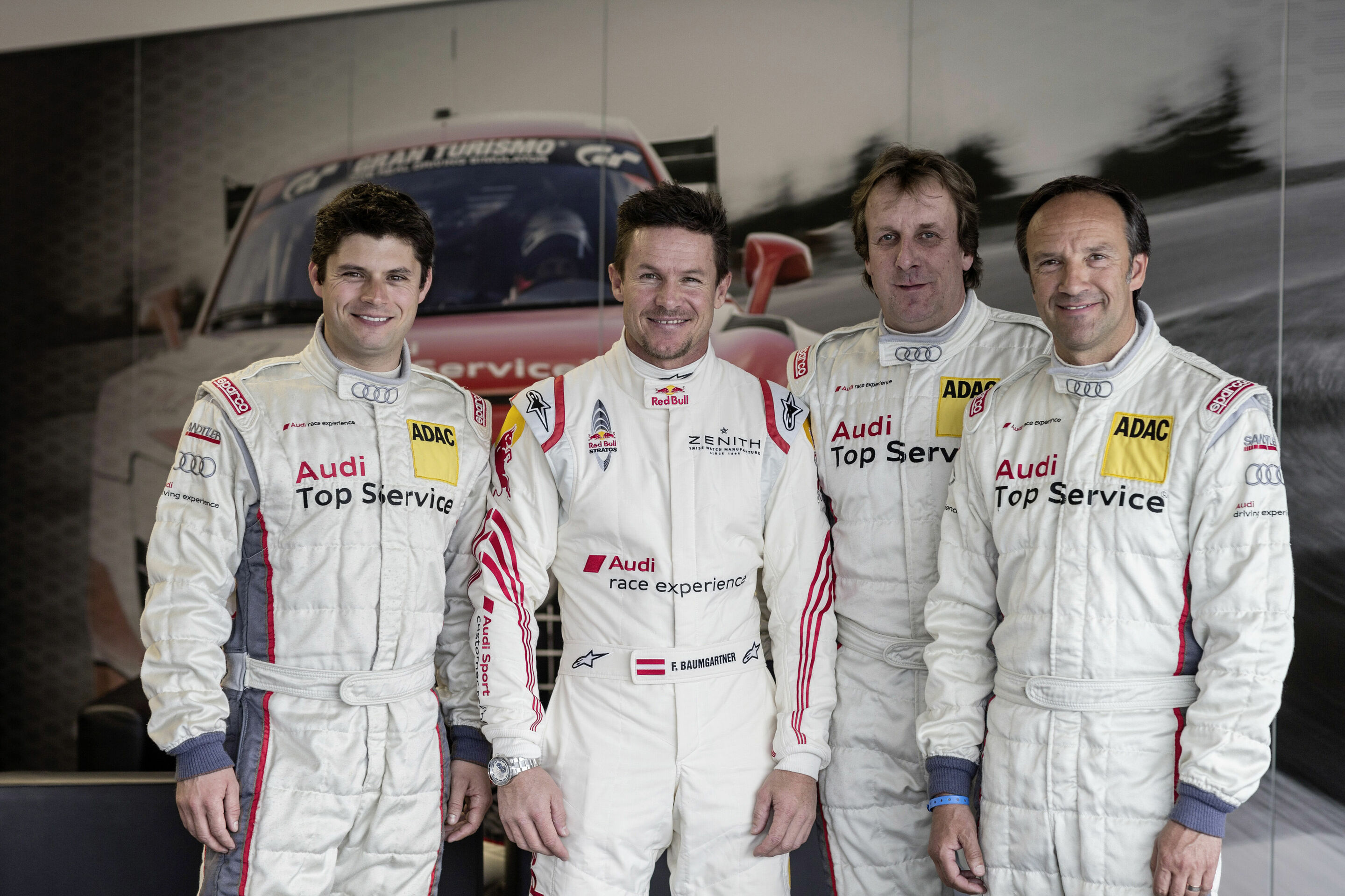 Felix Baumgartner startet im Audi R8 beim 24-Stunden-Rennen auf dem Nürburgring - Das Team #502: Pierre Kaffer, Felix Baumgartner, Frank Biela und Marco Werner
