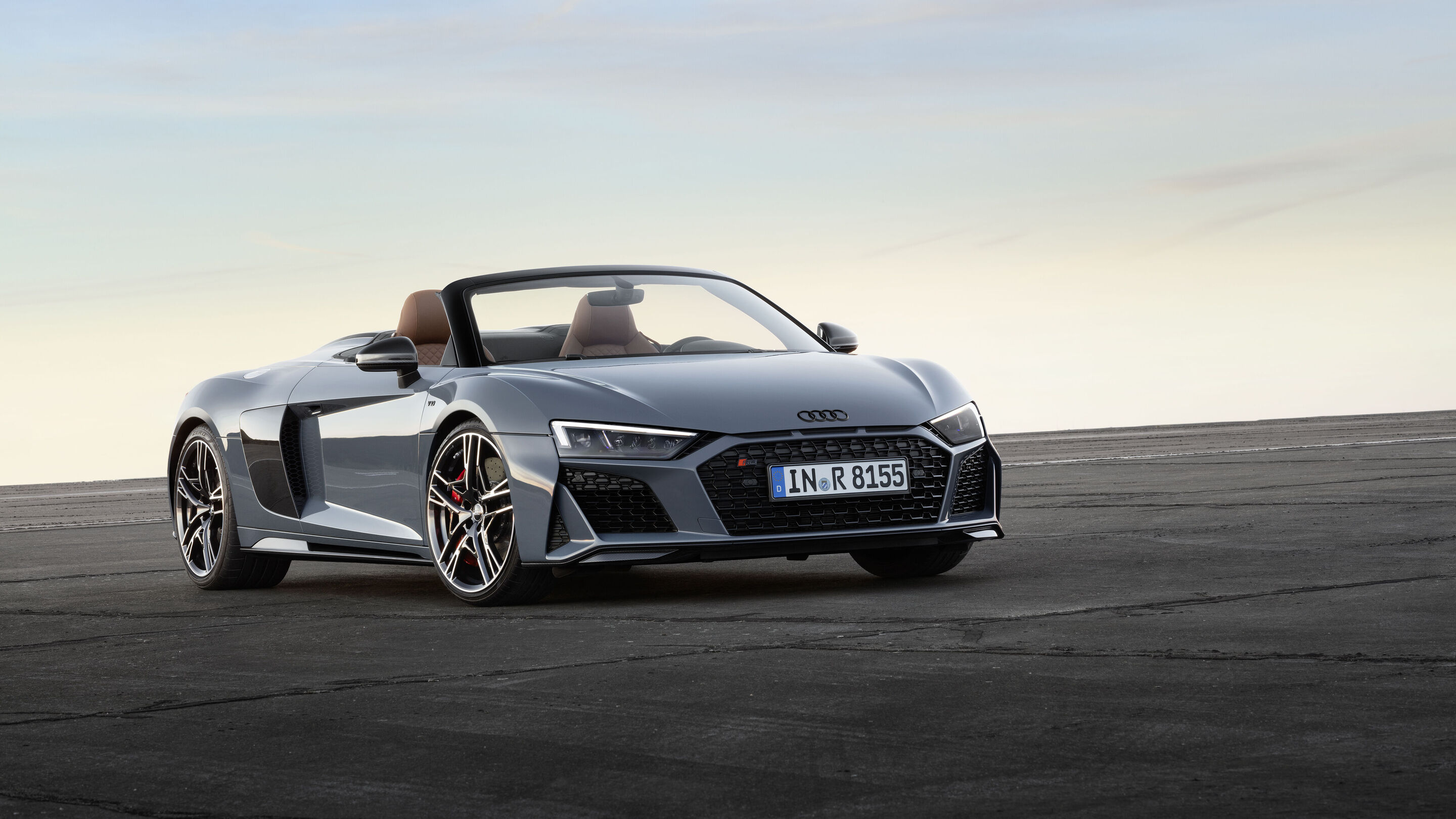 Audi R8 Spyder V10 performance quattro (until 2024) - Static photo,
Colour: Kemora gray metallic