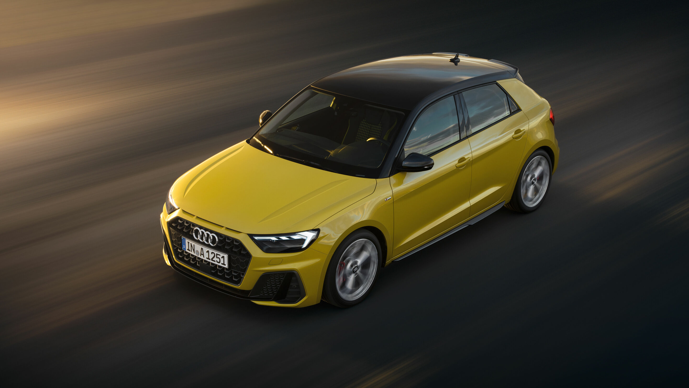 Audi A1 Sportback - Fahraufnahme 
Farbe: Pythongelb