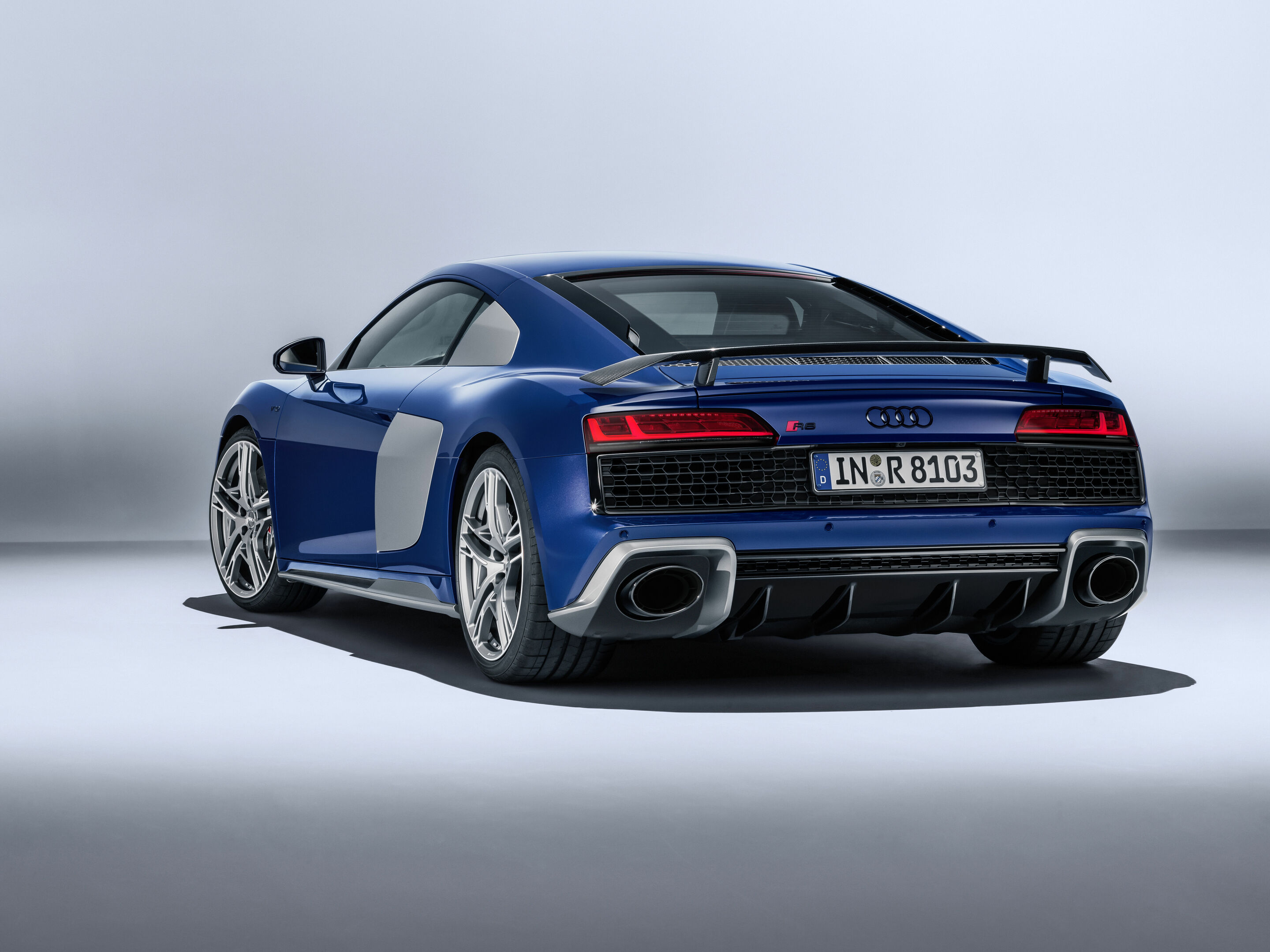 Audi R8 Coupé V10 performance quattro - Standaufnahme
Farbe: Ascariblau metallic
