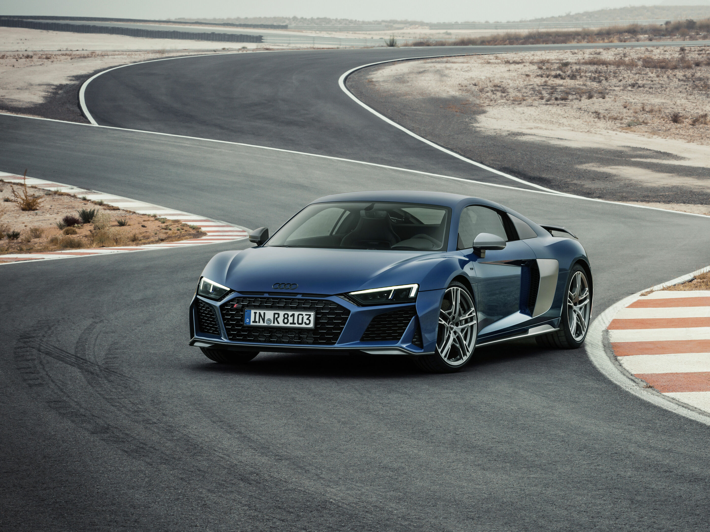 Audi R8 Coupé V10 performance quattro - Static Photo
Colour: Ascari Blue metallic