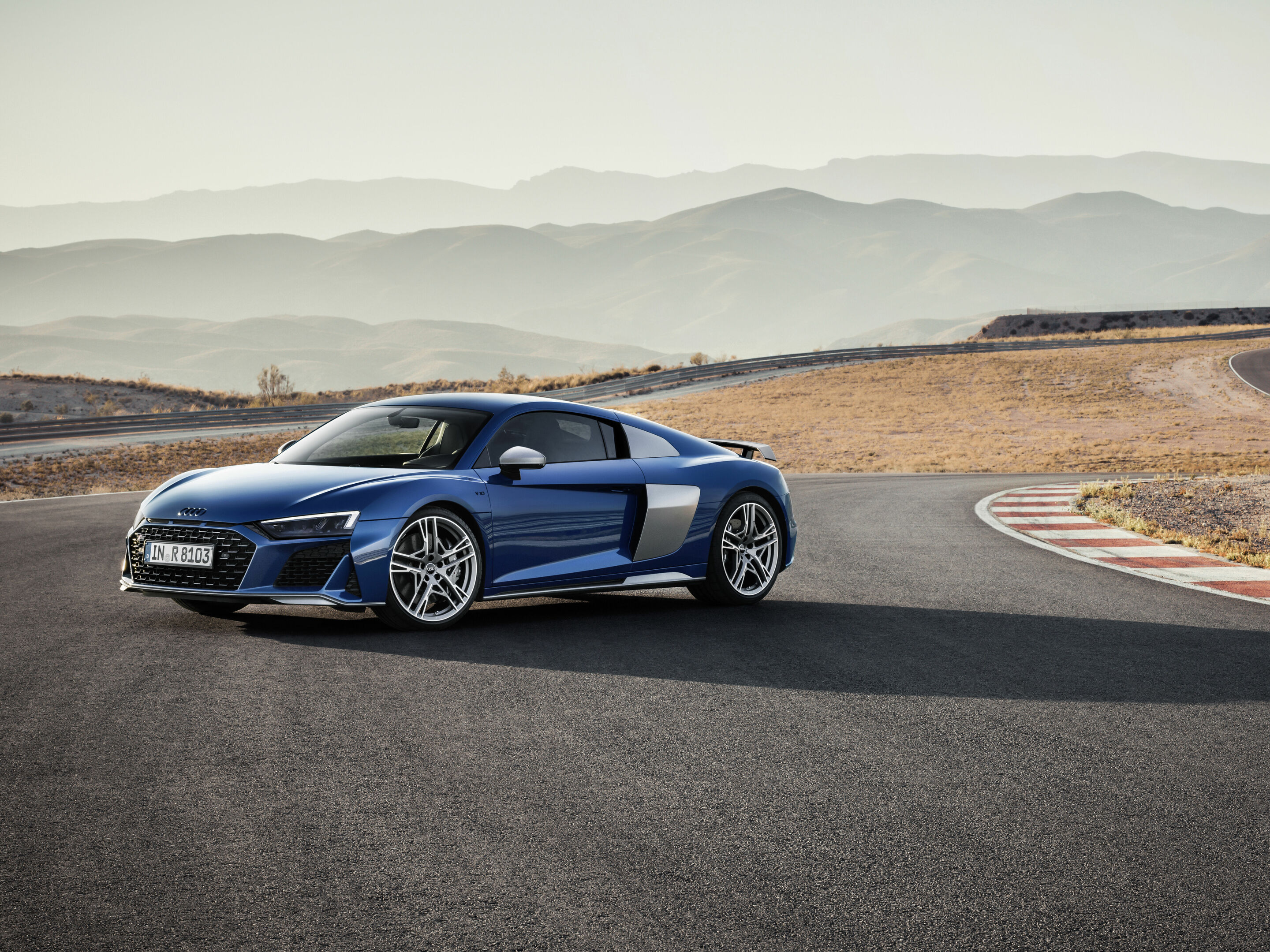 Audi R8 Coupé V10 performance quattro - Standaufnahme
Farbe: Ascariblau metallic