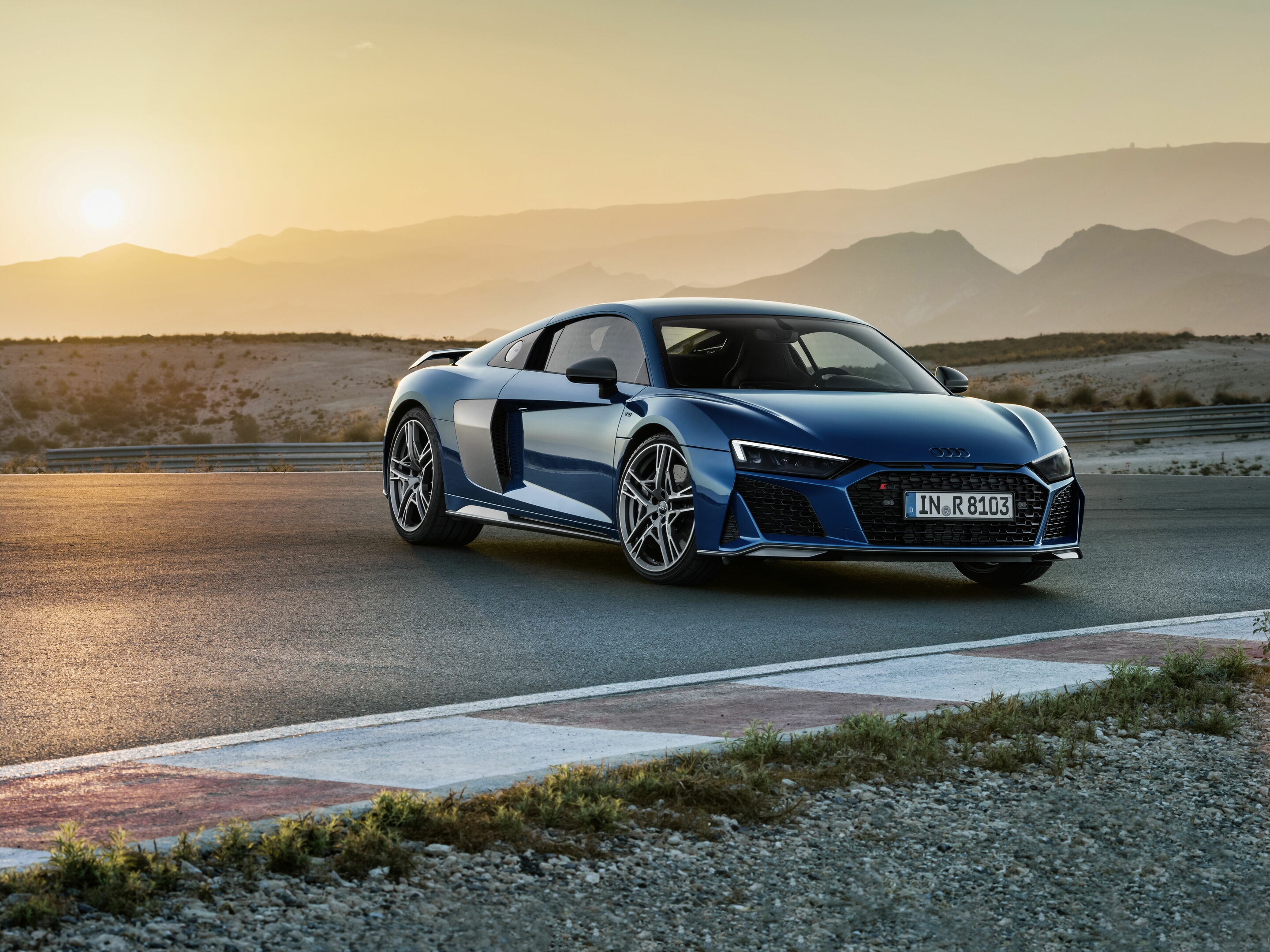 Audi R8 Coupé V10 performance quattro - Standaufnahme
Farbe: Ascariblau metallic
