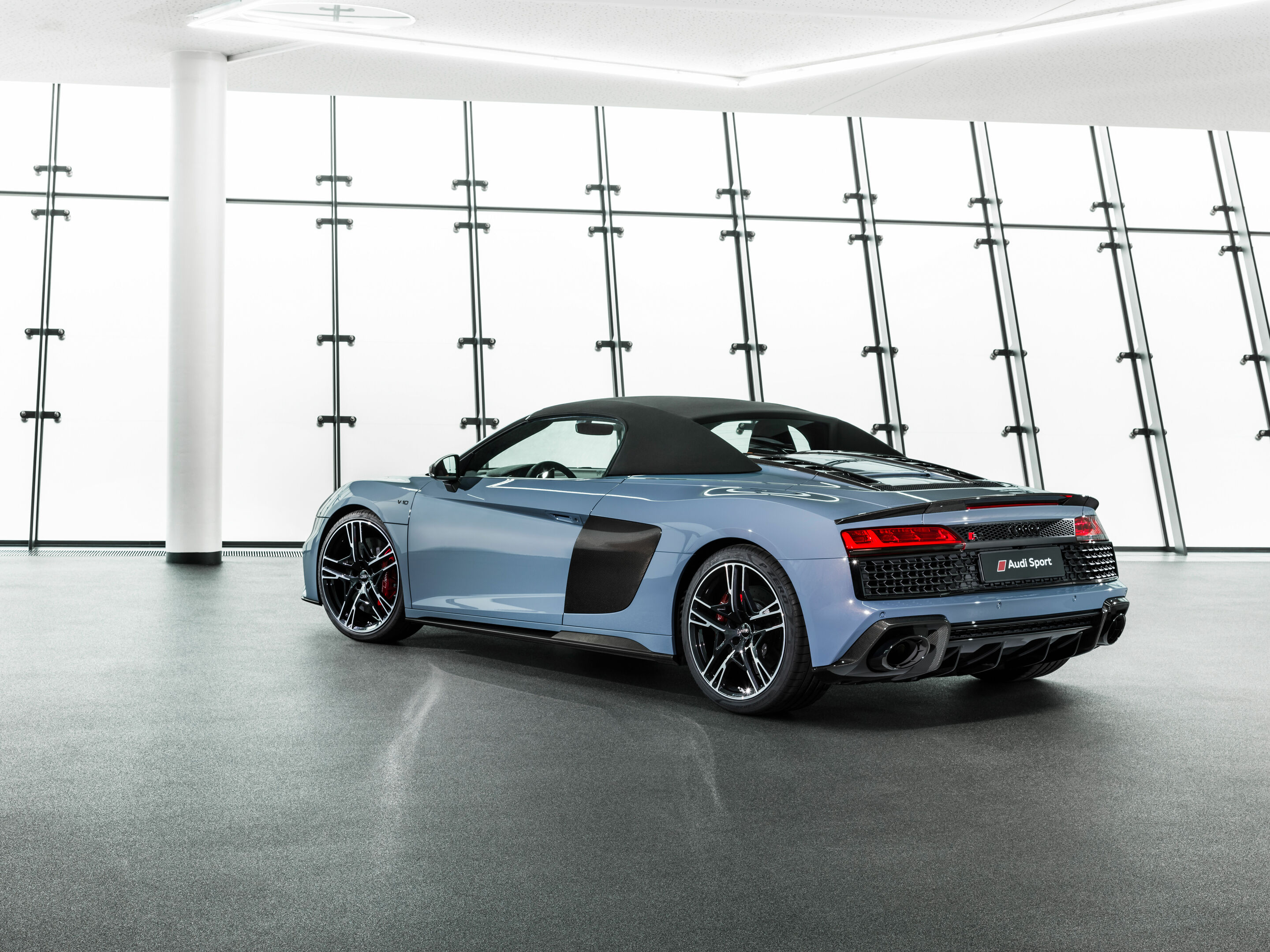 Audi R8 Spyder V10 performance quattro - Standaufnahme
Farbe: Kemoragrau metallic