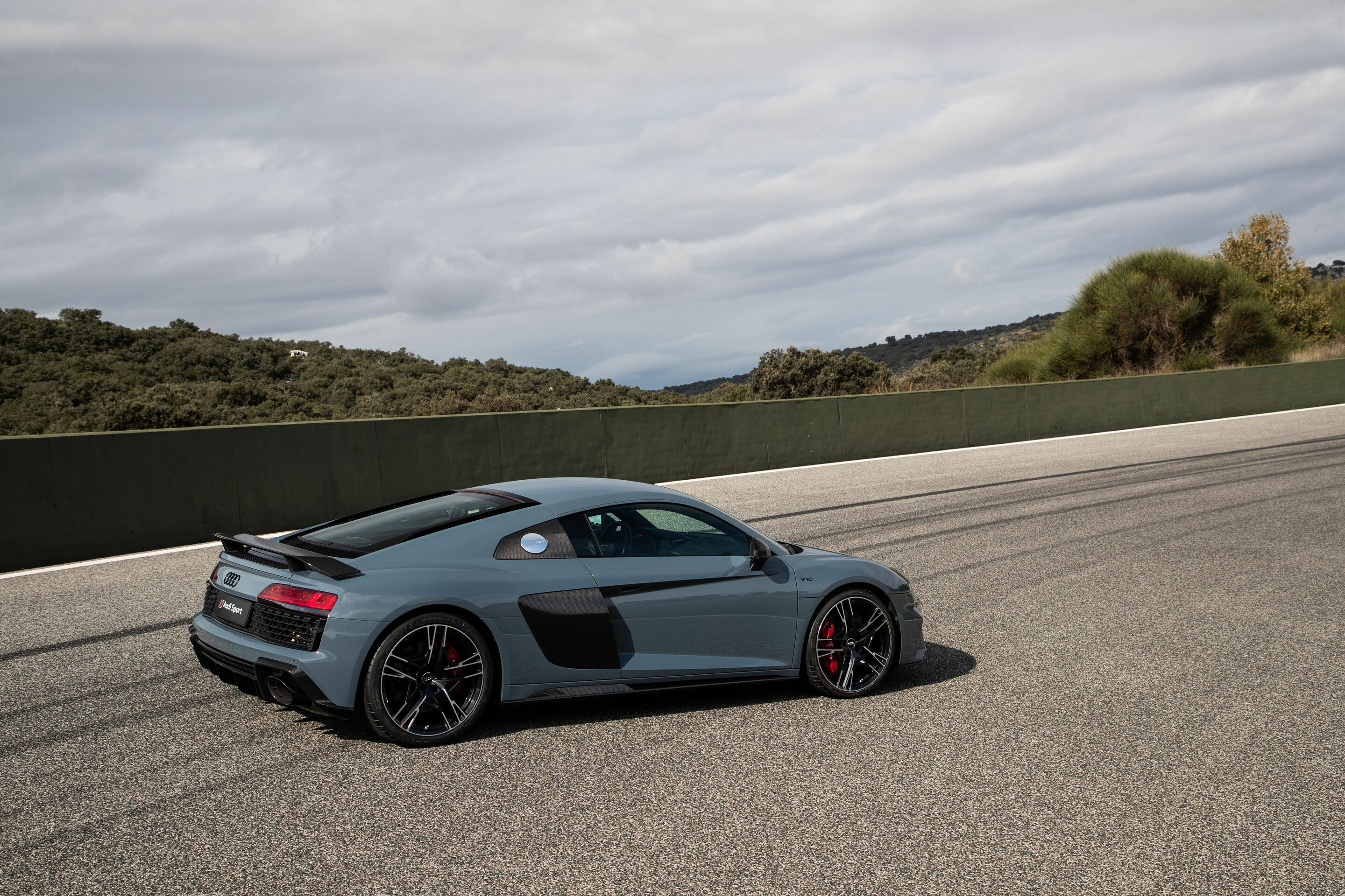 Audi R8 Coupé V10 performance quattro - Standaufnahme 
Farbe: Kemoragrau metallic