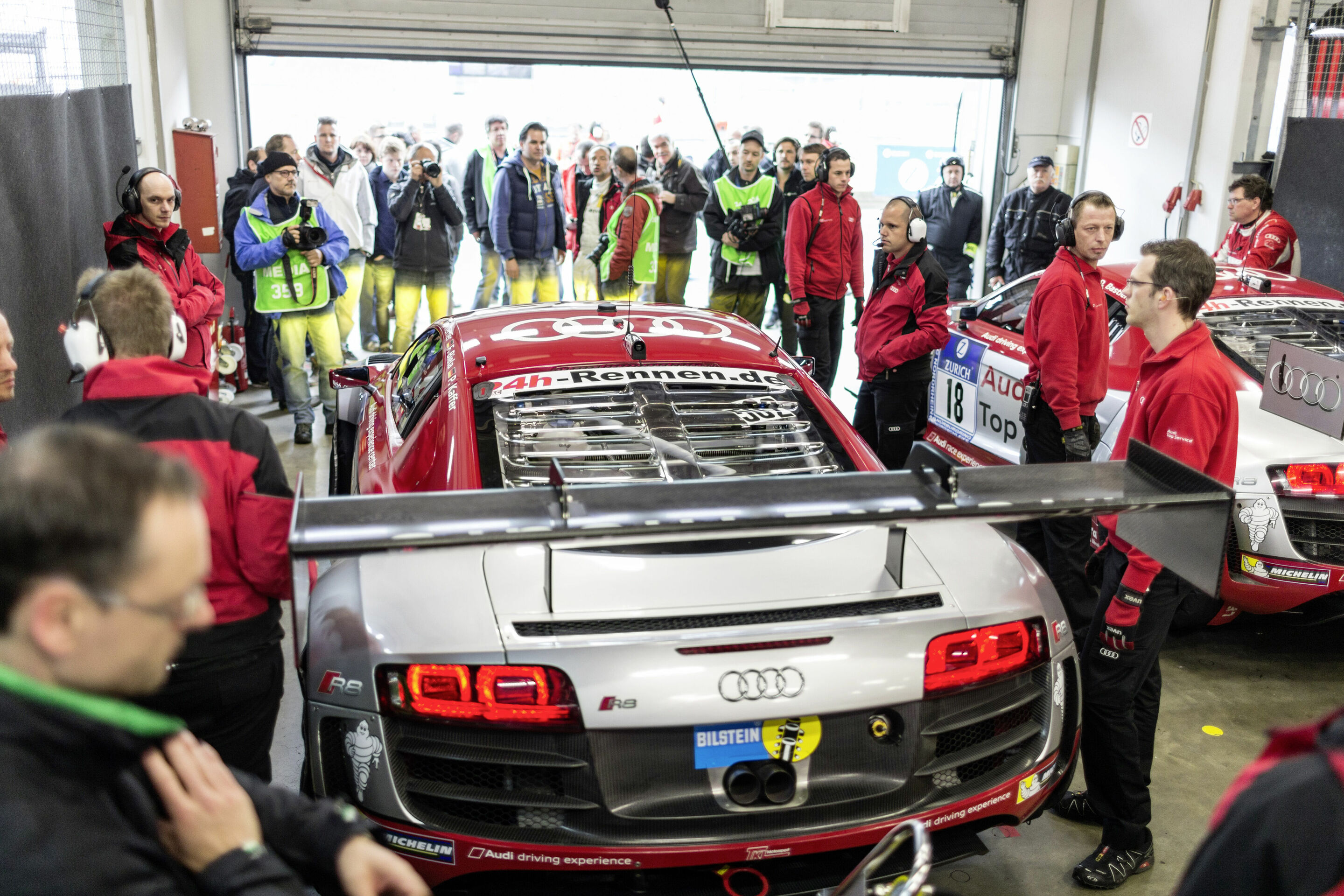 Felix Baumgartner to drive Audi R8 at Nürburgring 24 Hours - R8 LMS ultra in the pit at Nürburgring