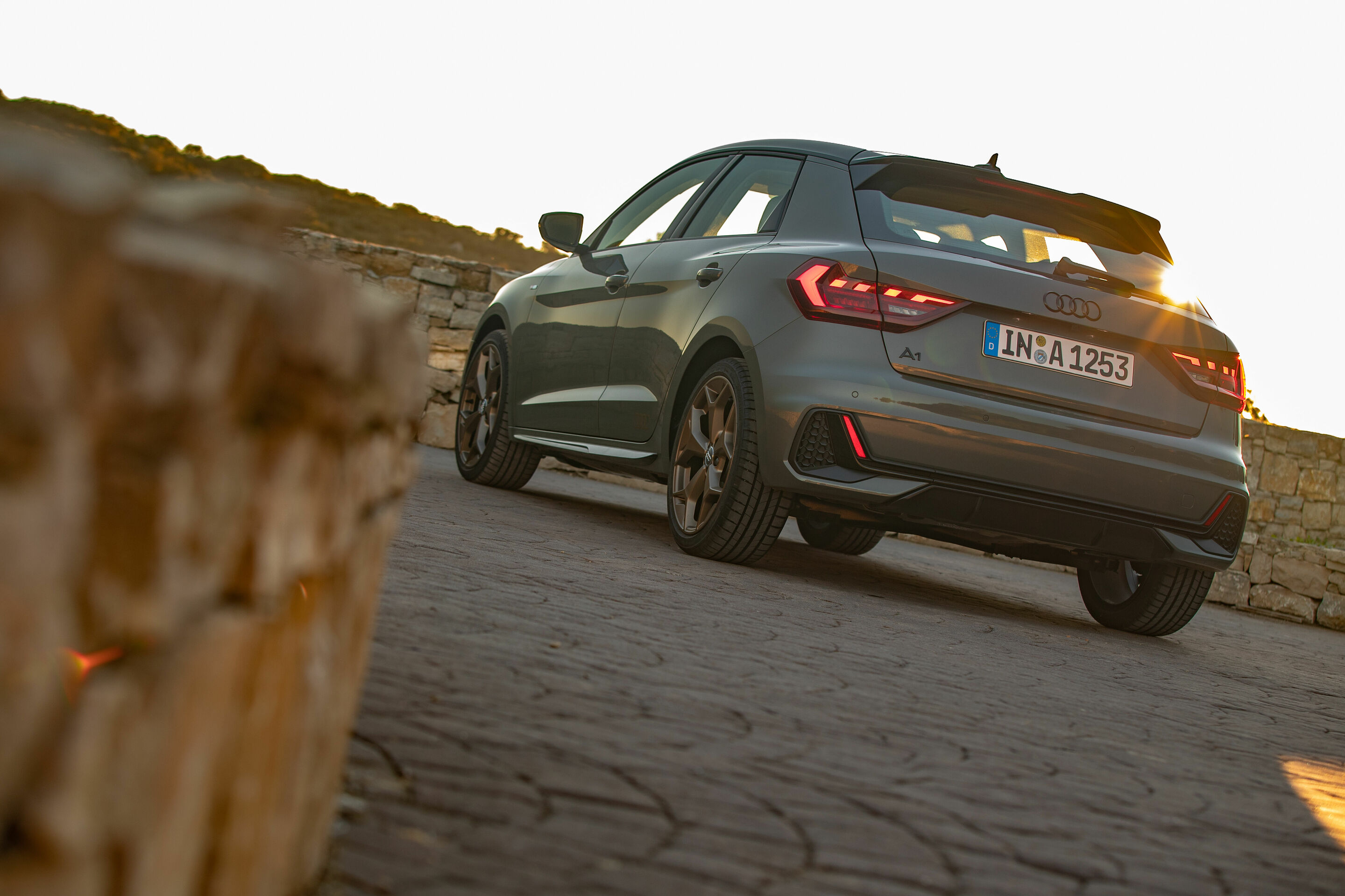 Audi A1 Sportback - Standaufnahme 
Farbe: Chronosgrau