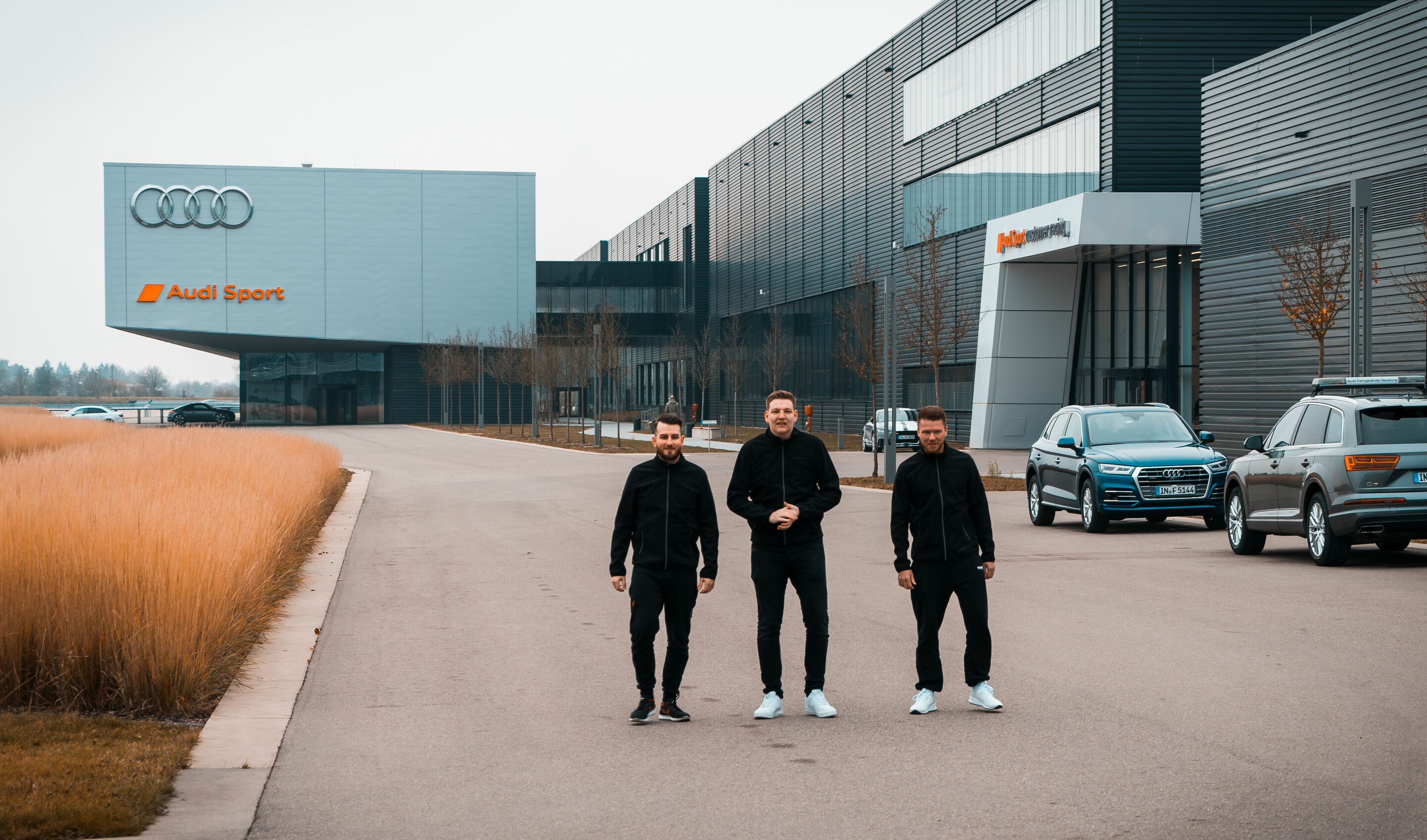 Audi wird Kooperationspartner des FOKUS Clans - Die bekannten E-Sportler Matthias ‚STYLO‘ Hietsch, Lukas ‚Sakul‘ Vonderheide und Danny ‚Proownez‘ Liepolt