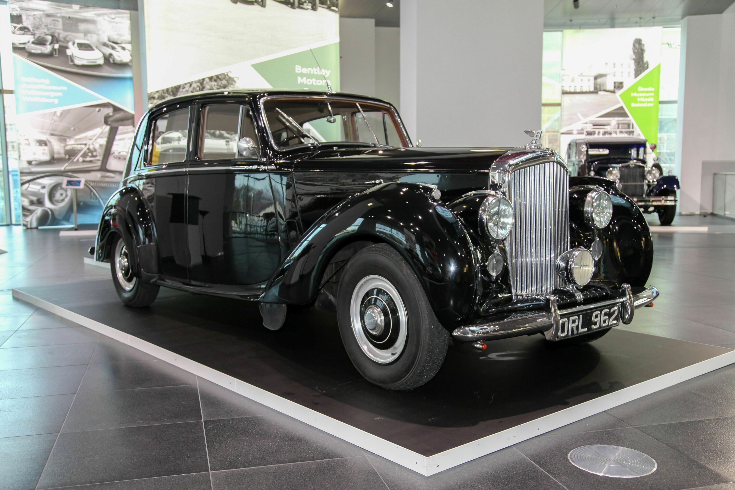 Bentley Audi museum mobile - Bentley Audi museum mobile