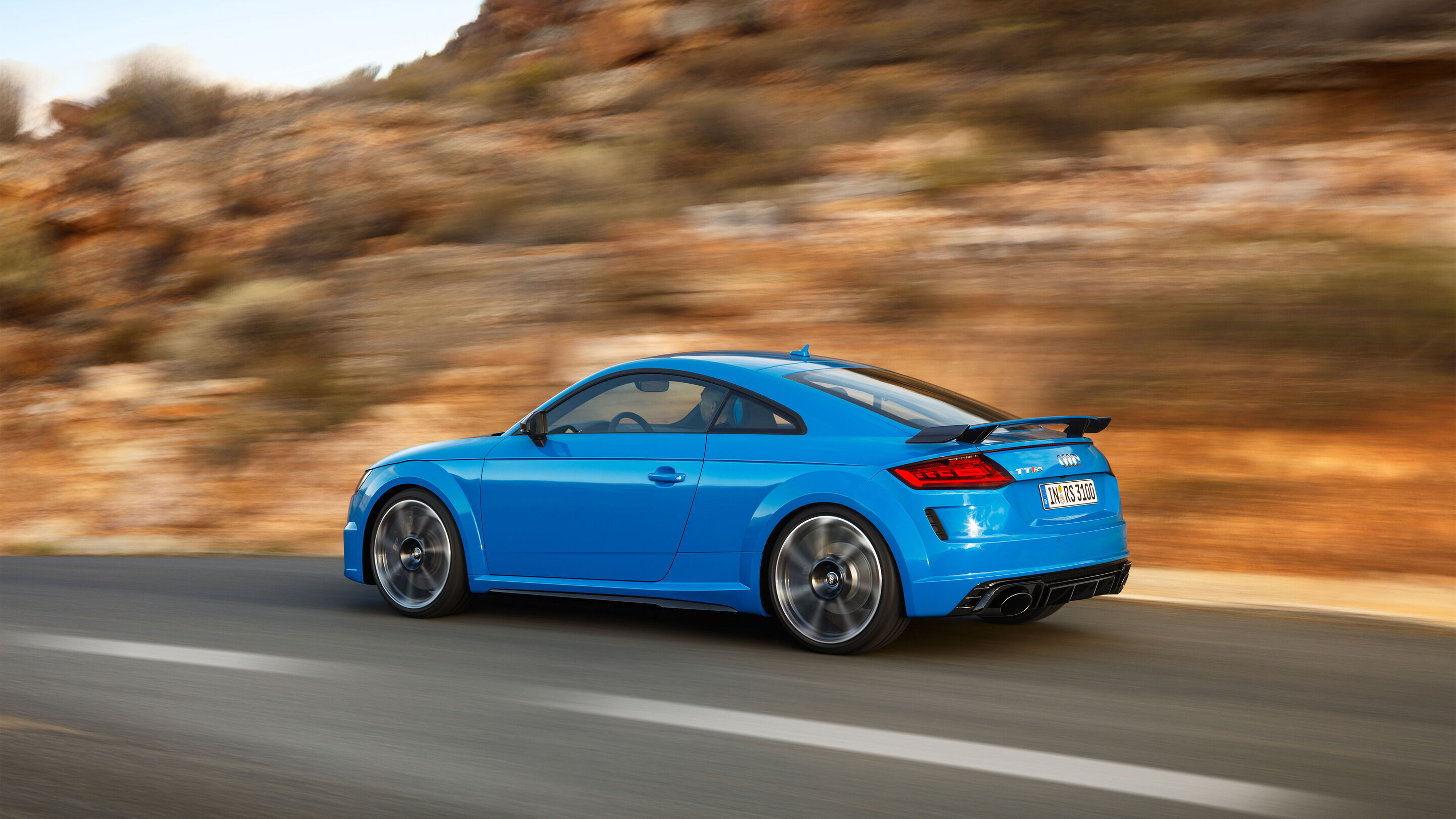 Audi TT RS Coupé (bis 2023) - Fahraufnahme
Farbe: Turboblau