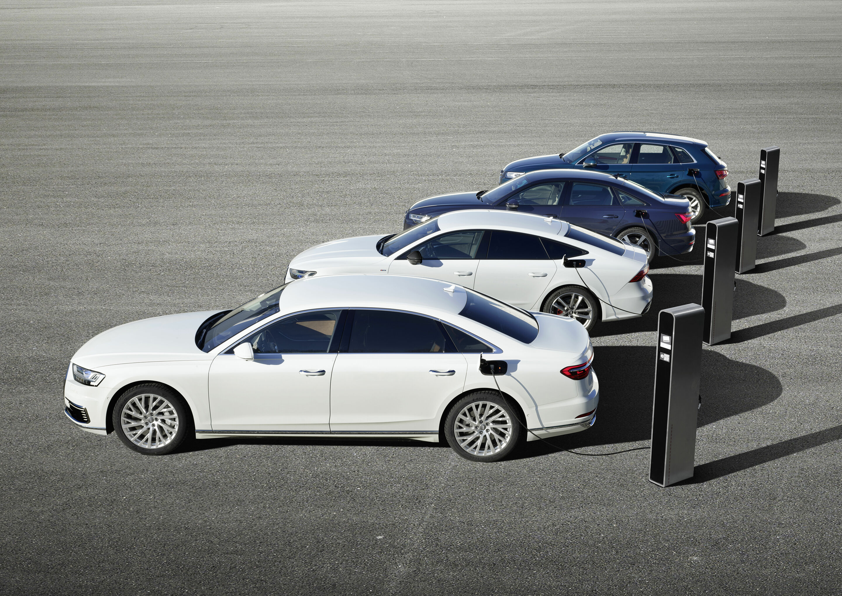 Audi Q5, A6, A7 and A8 - Effizient und kraftvoll: die neuen Plug-in-Hybrid-Modelle 
Audi Q5, A6, A7 und A8
